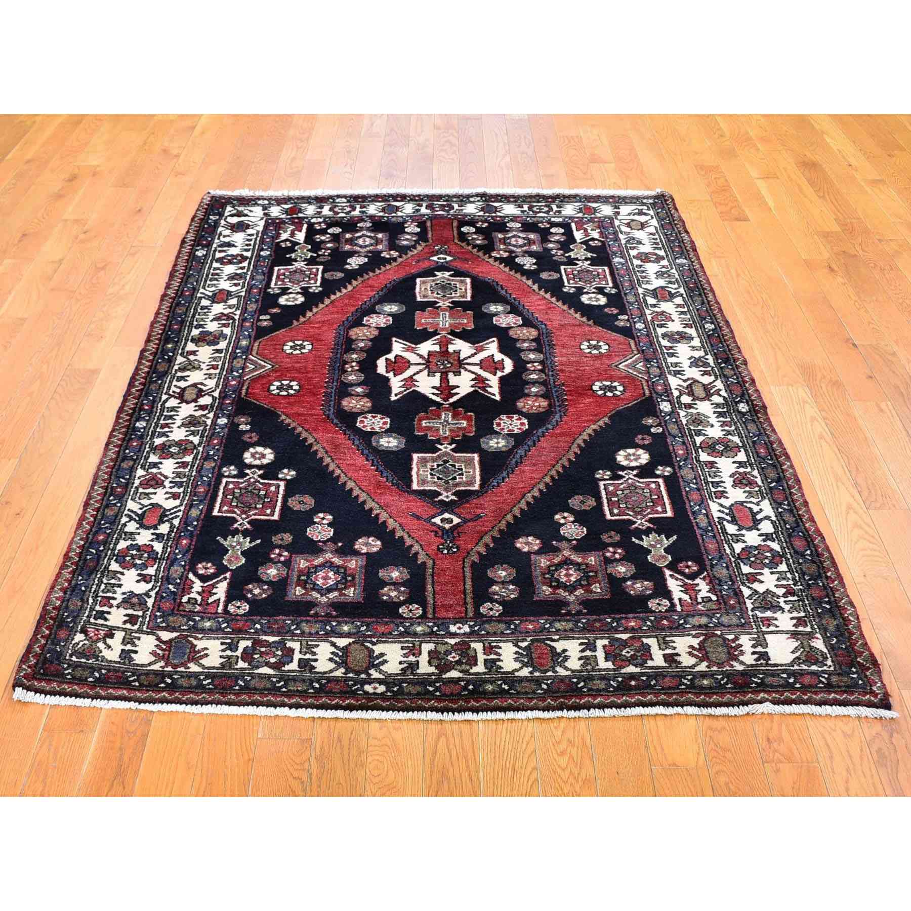 Persian-Hand-Knotted-Rug-297835