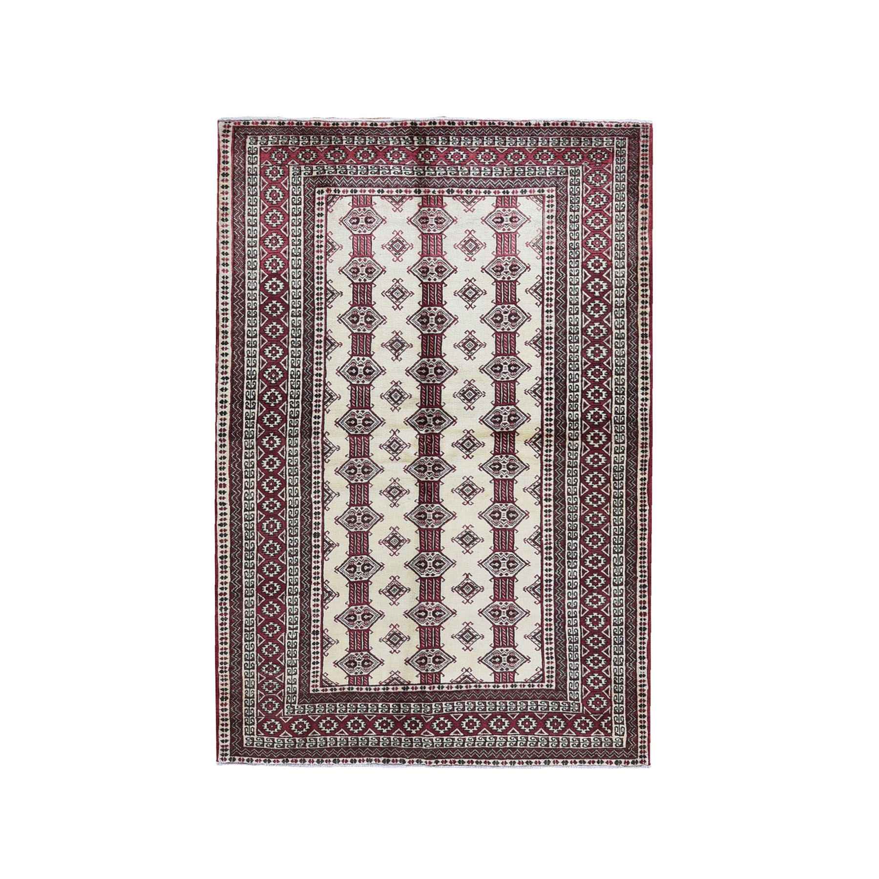 Persian-Hand-Knotted-Rug-298180
