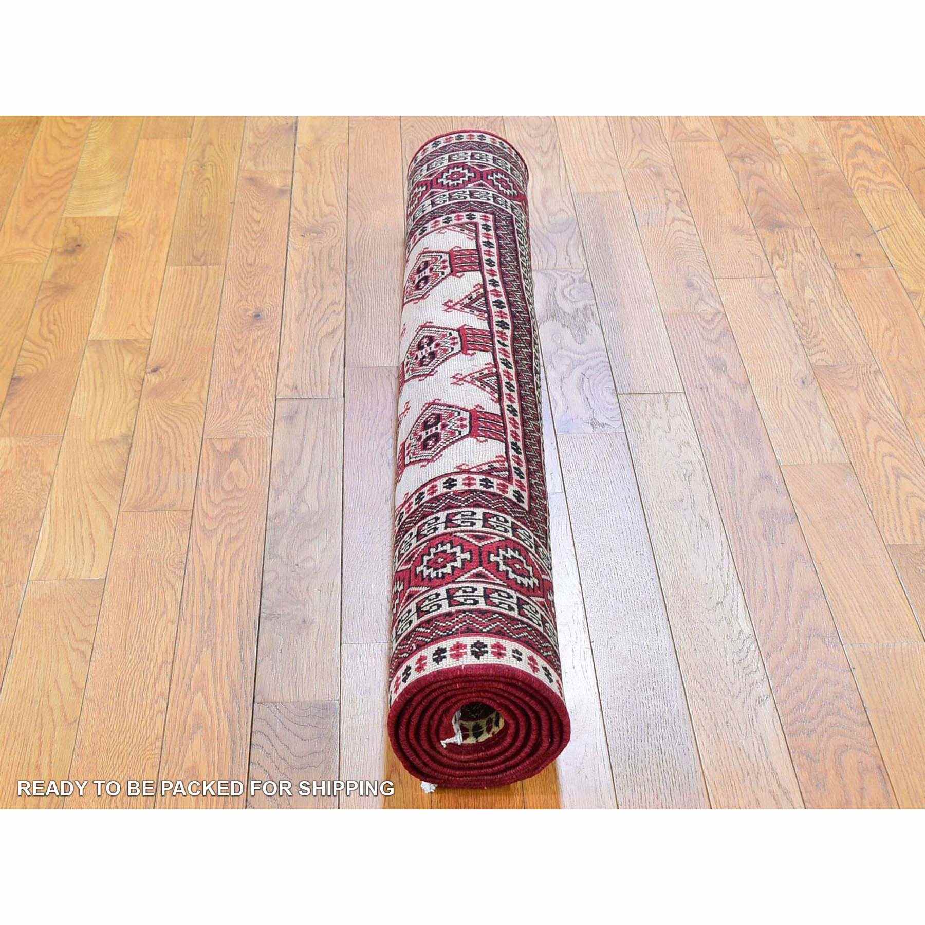 Persian-Hand-Knotted-Rug-298180