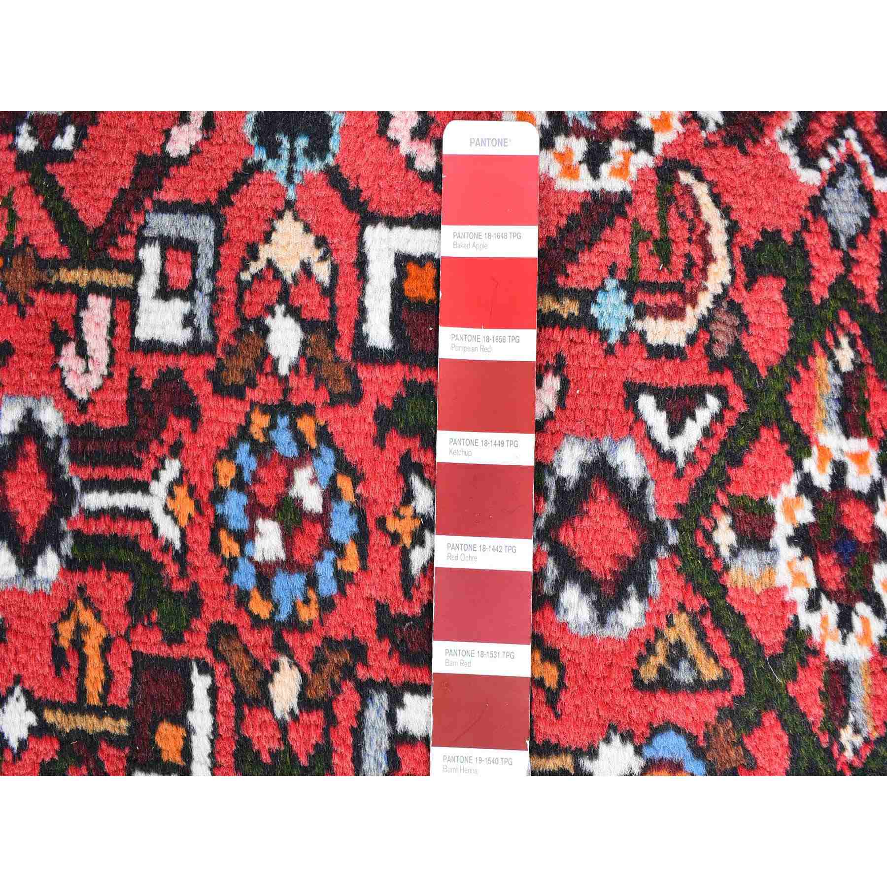 Persian-Hand-Knotted-Rug-298385