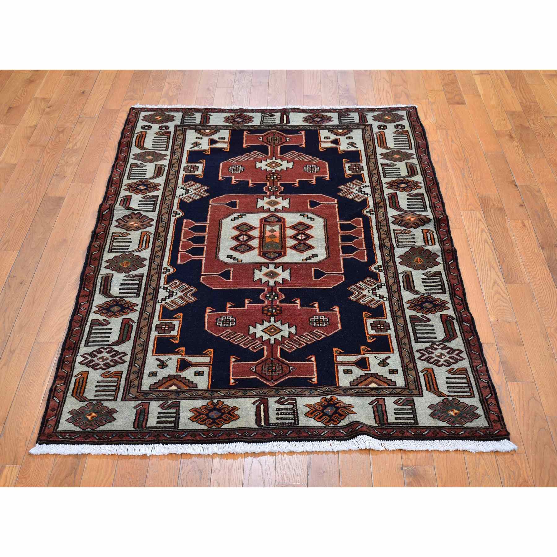 Persian-Hand-Knotted-Rug-298970
