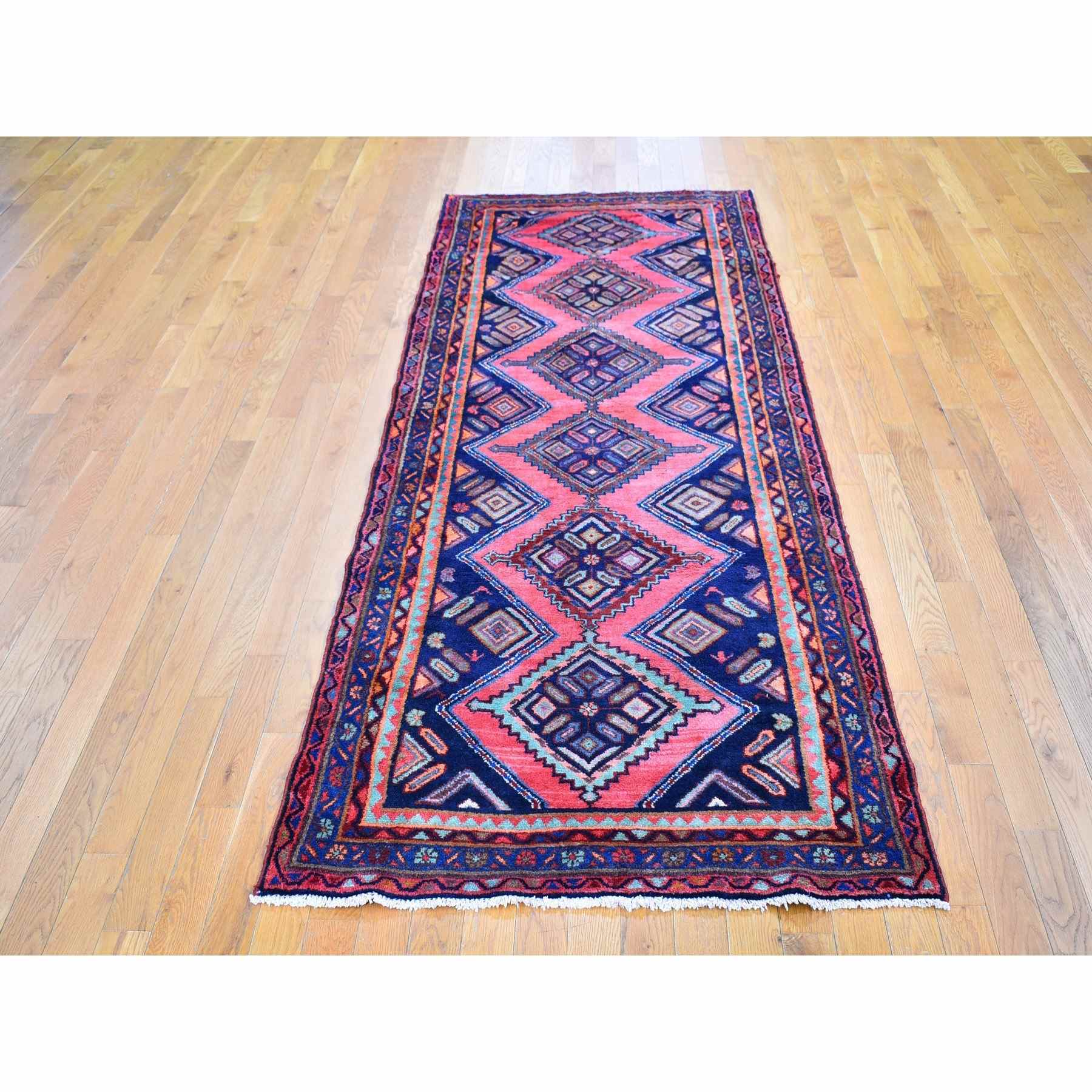 Persian-Hand-Knotted-Rug-299110