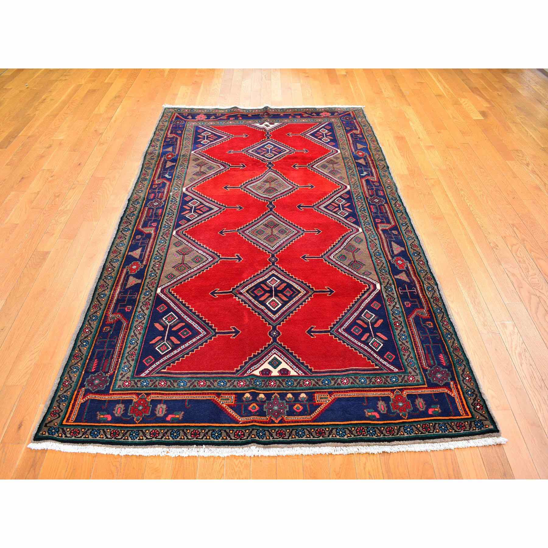 Persian-Hand-Knotted-Rug-299315
