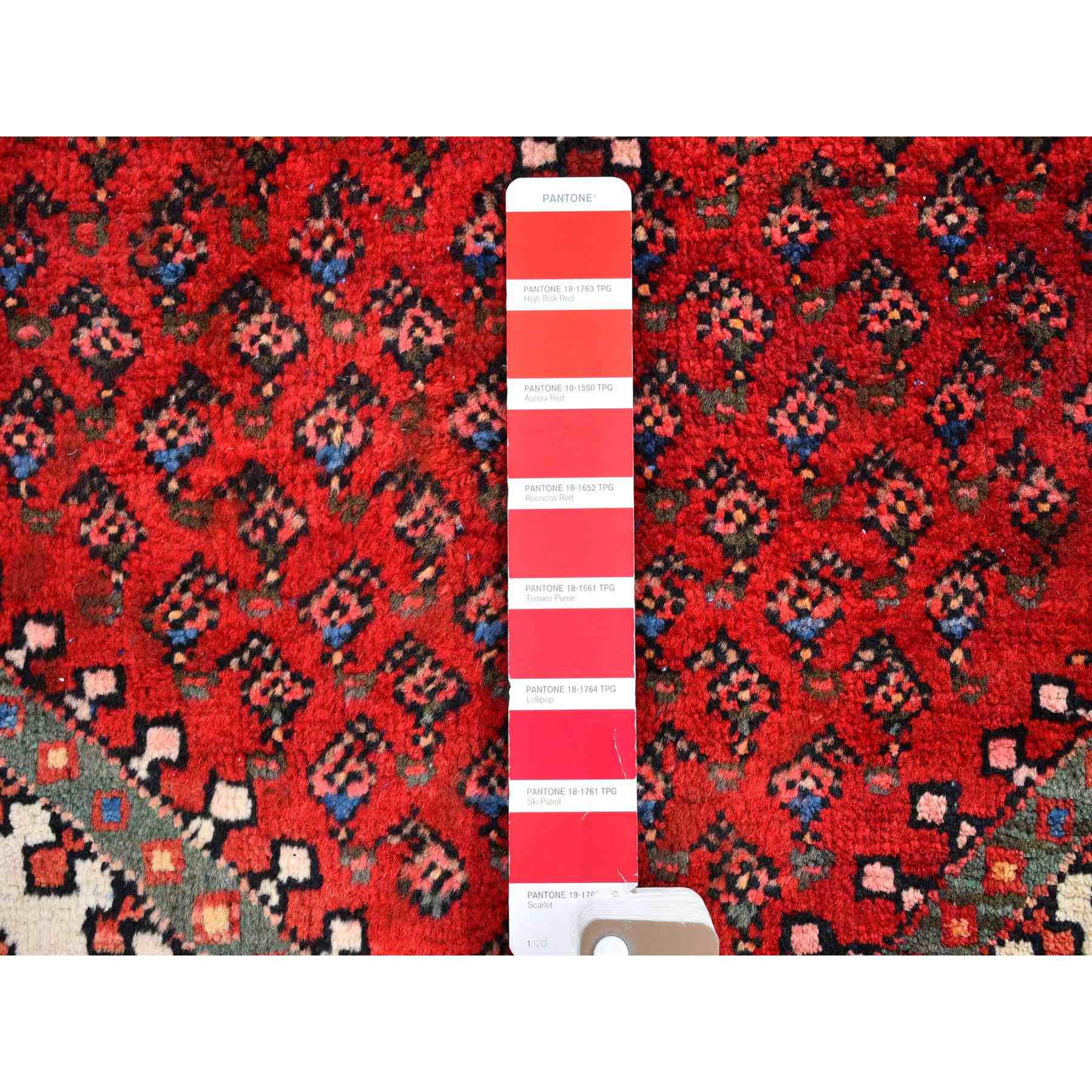 Persian-Hand-Knotted-Rug-299520