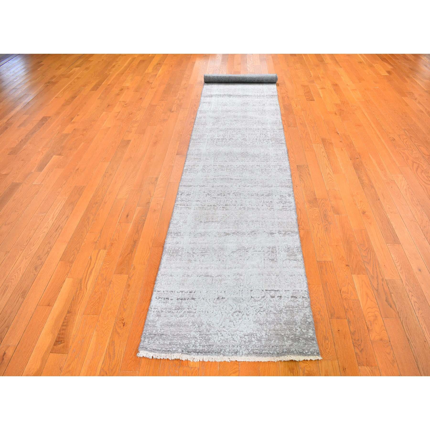 Transitional-Hand-Knotted-Rug-298525