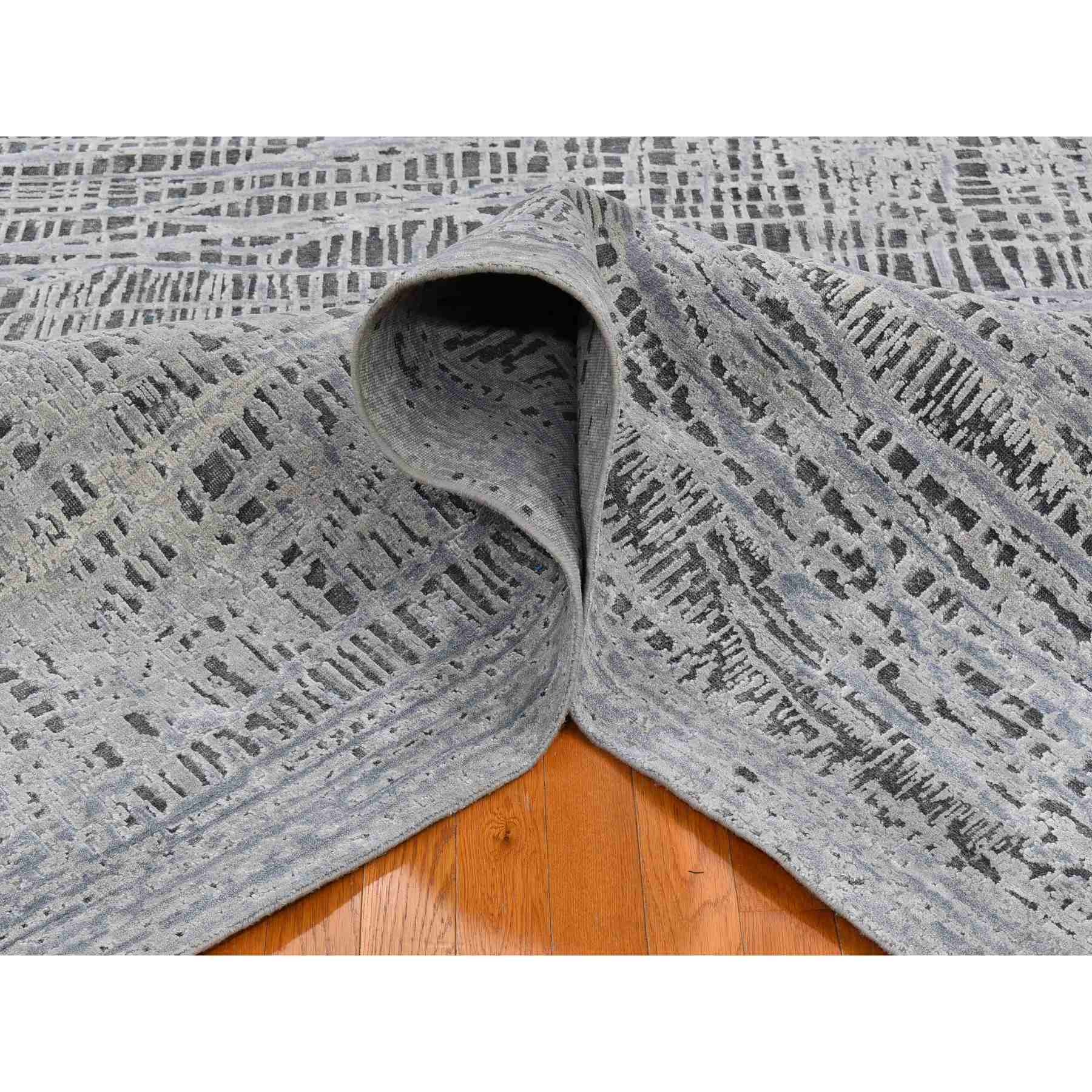 Transitional-Hand-Knotted-Rug-299750