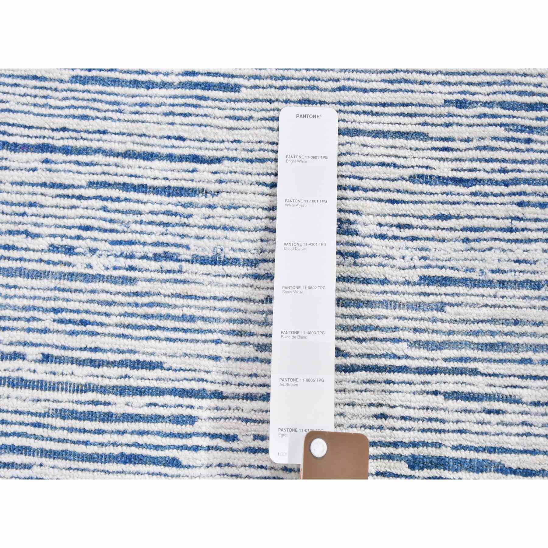 Wool-and-Silk-Hand-Knotted-Rug-297710