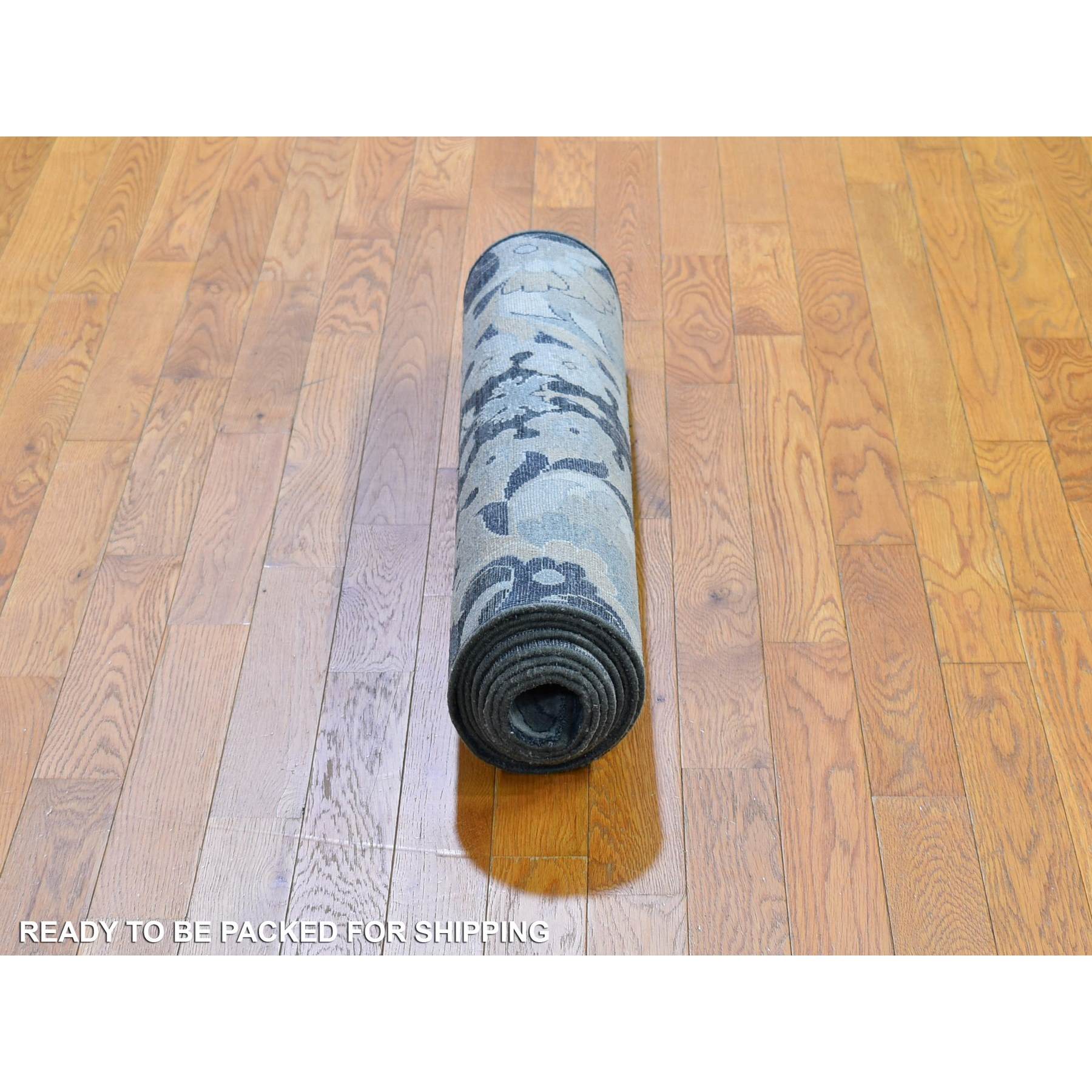 Wool-and-Silk-Hand-Knotted-Rug-299760