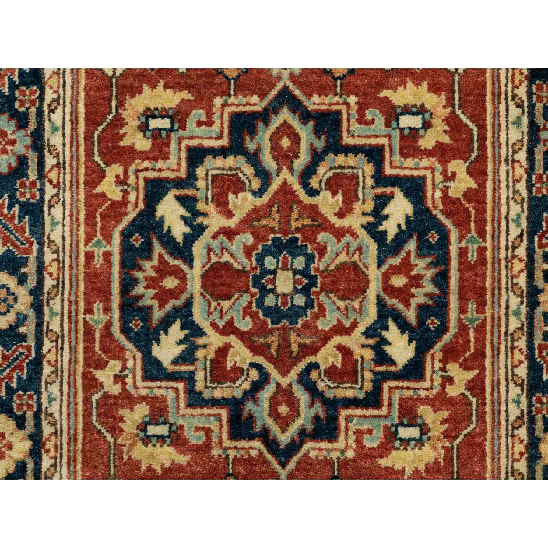 Heriz-Hand-Knotted-Rug-310055