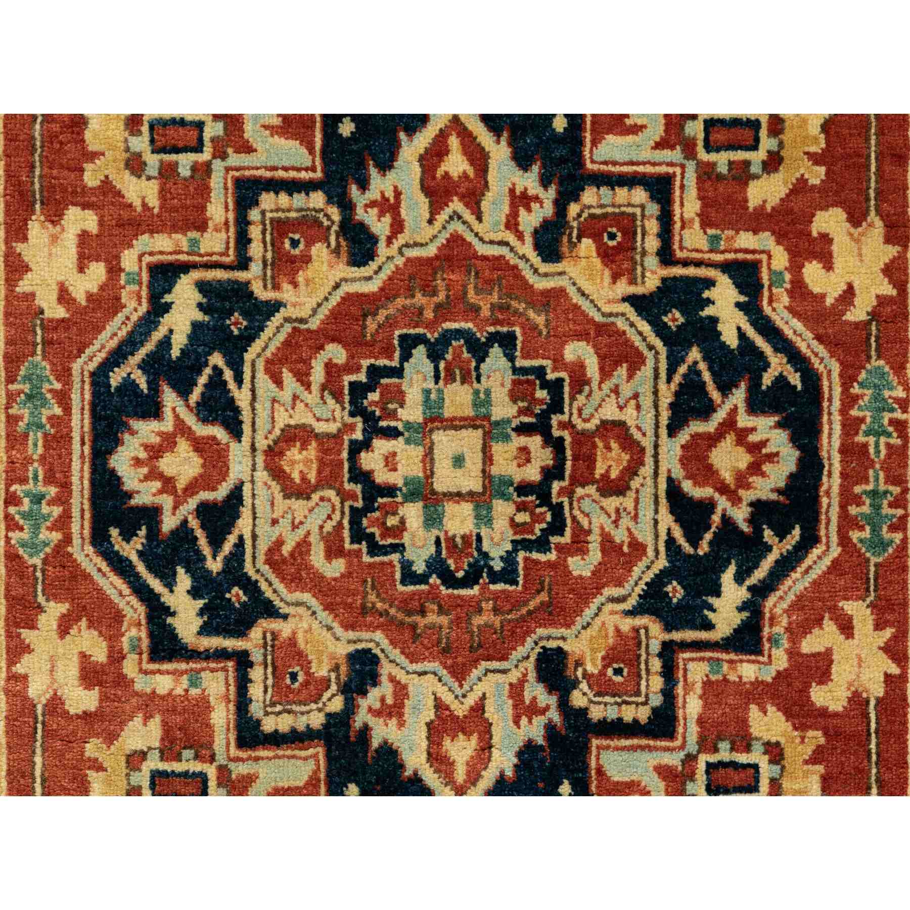 Heriz-Hand-Knotted-Rug-310090