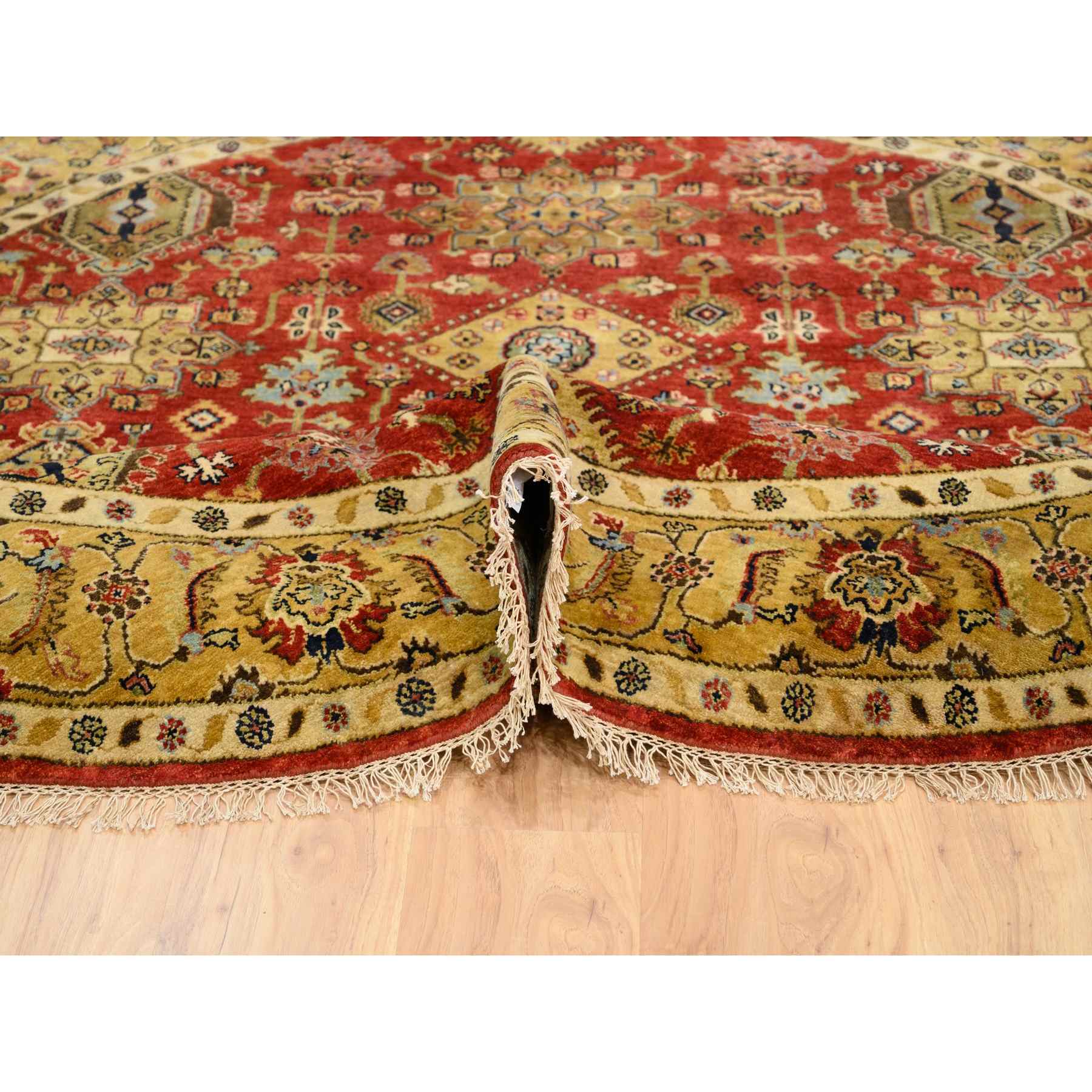 Heriz-Hand-Knotted-Rug-310660