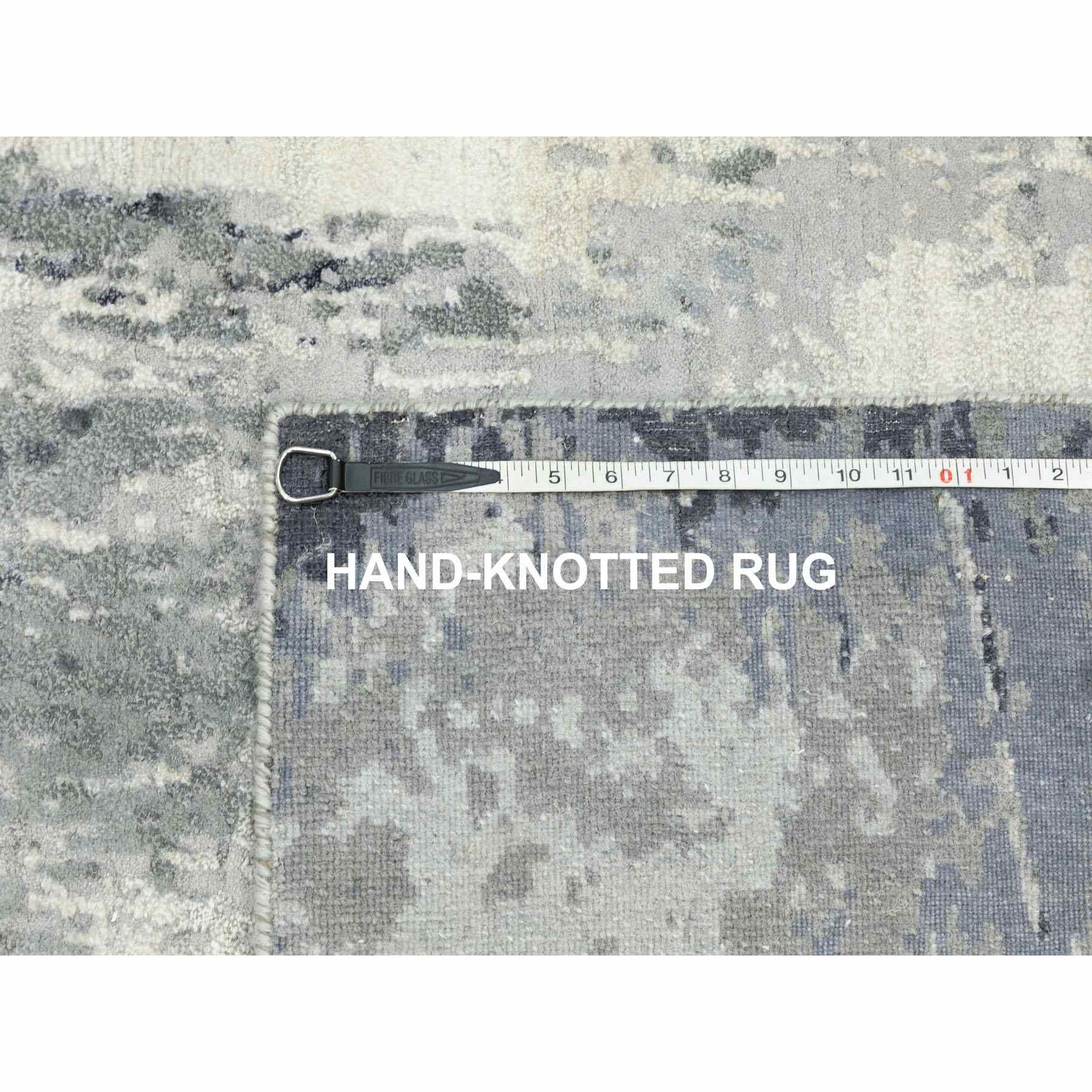 Modern-and-Contemporary-Hand-Knotted-Rug-310120