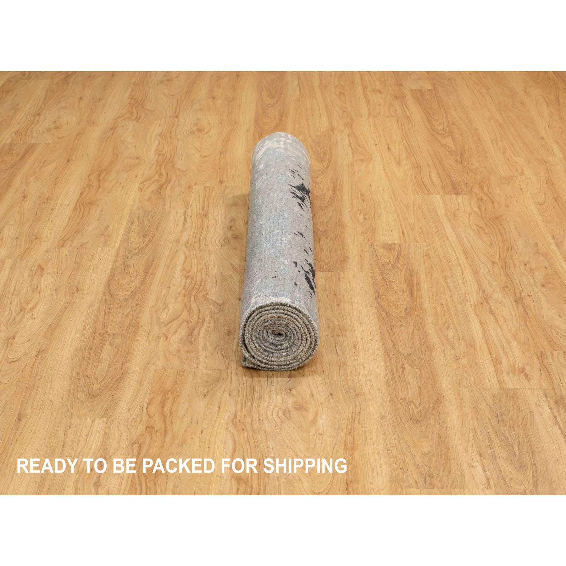 Modern-and-Contemporary-Hand-Knotted-Rug-310125