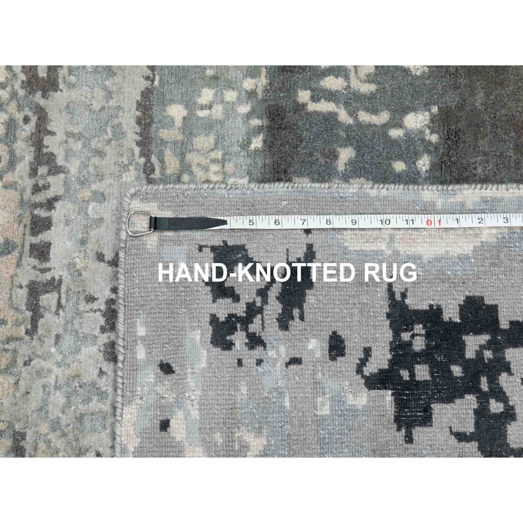Modern-and-Contemporary-Hand-Knotted-Rug-310125