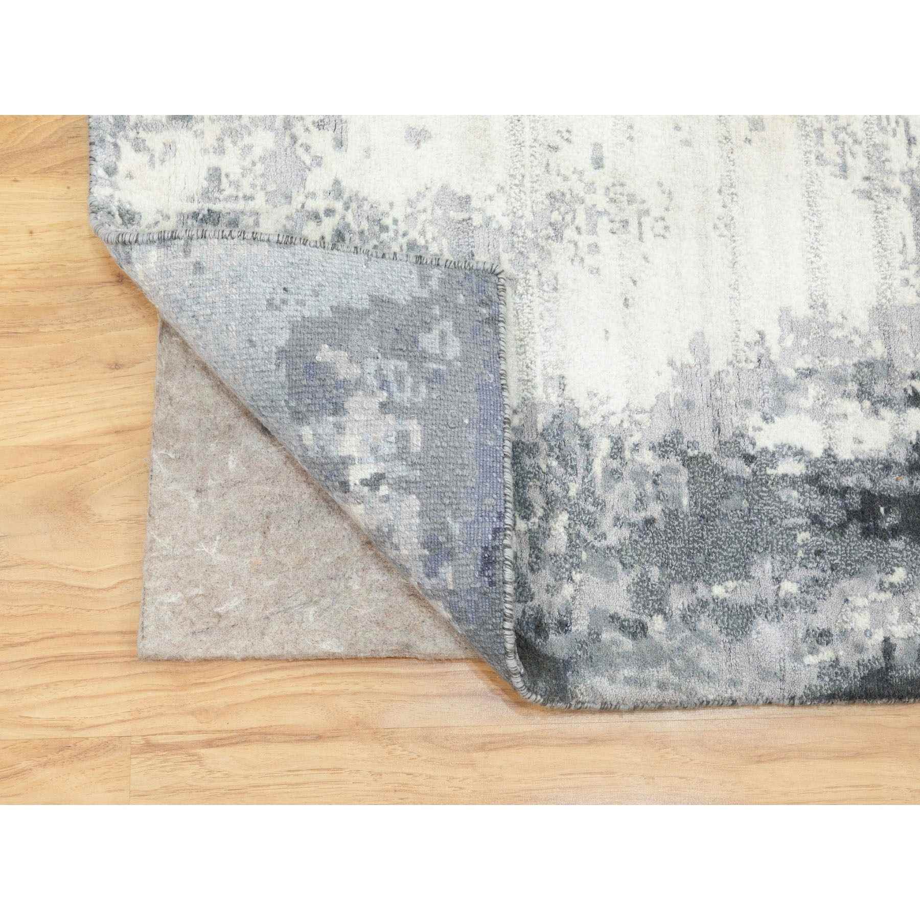 Modern-and-Contemporary-Hand-Knotted-Rug-310350