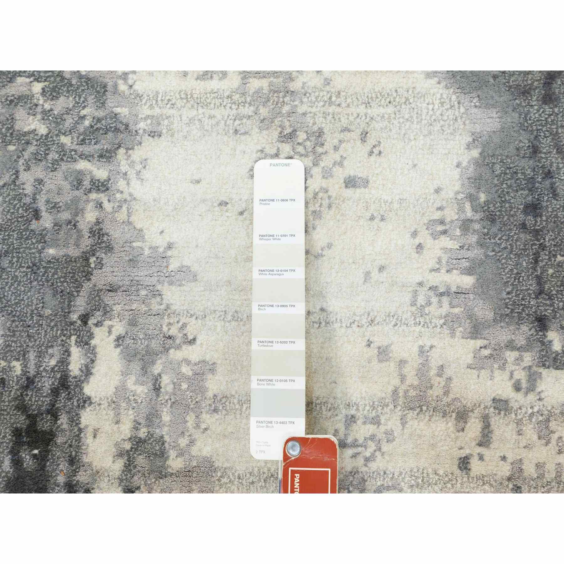 Modern-and-Contemporary-Hand-Knotted-Rug-310350