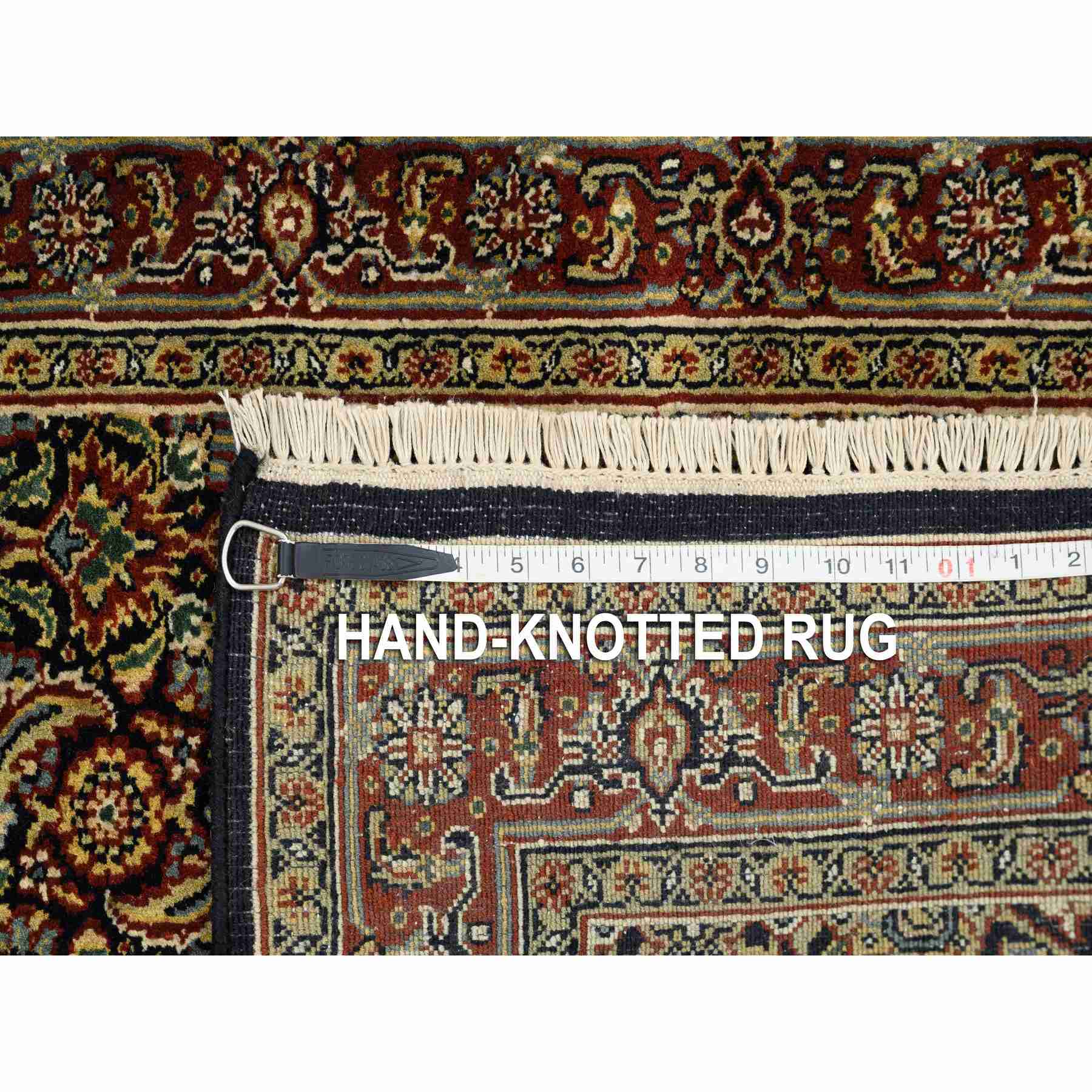 Fine-Oriental-Hand-Knotted-Rug-315030