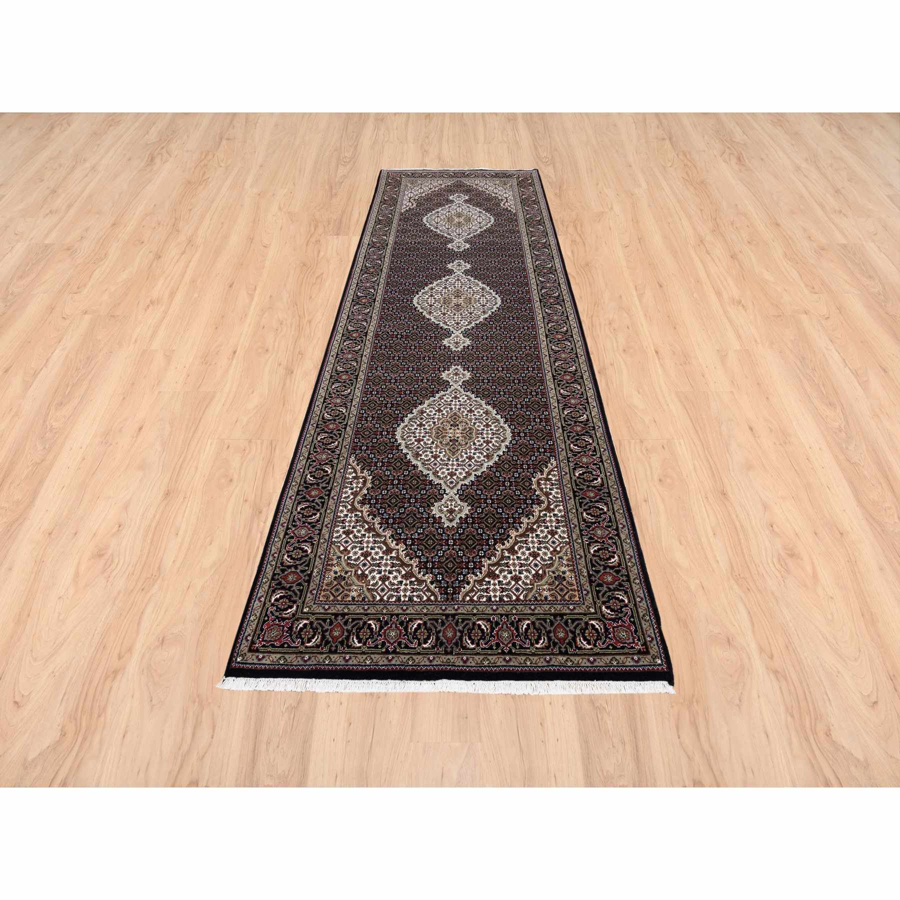 Fine-Oriental-Hand-Knotted-Rug-316675