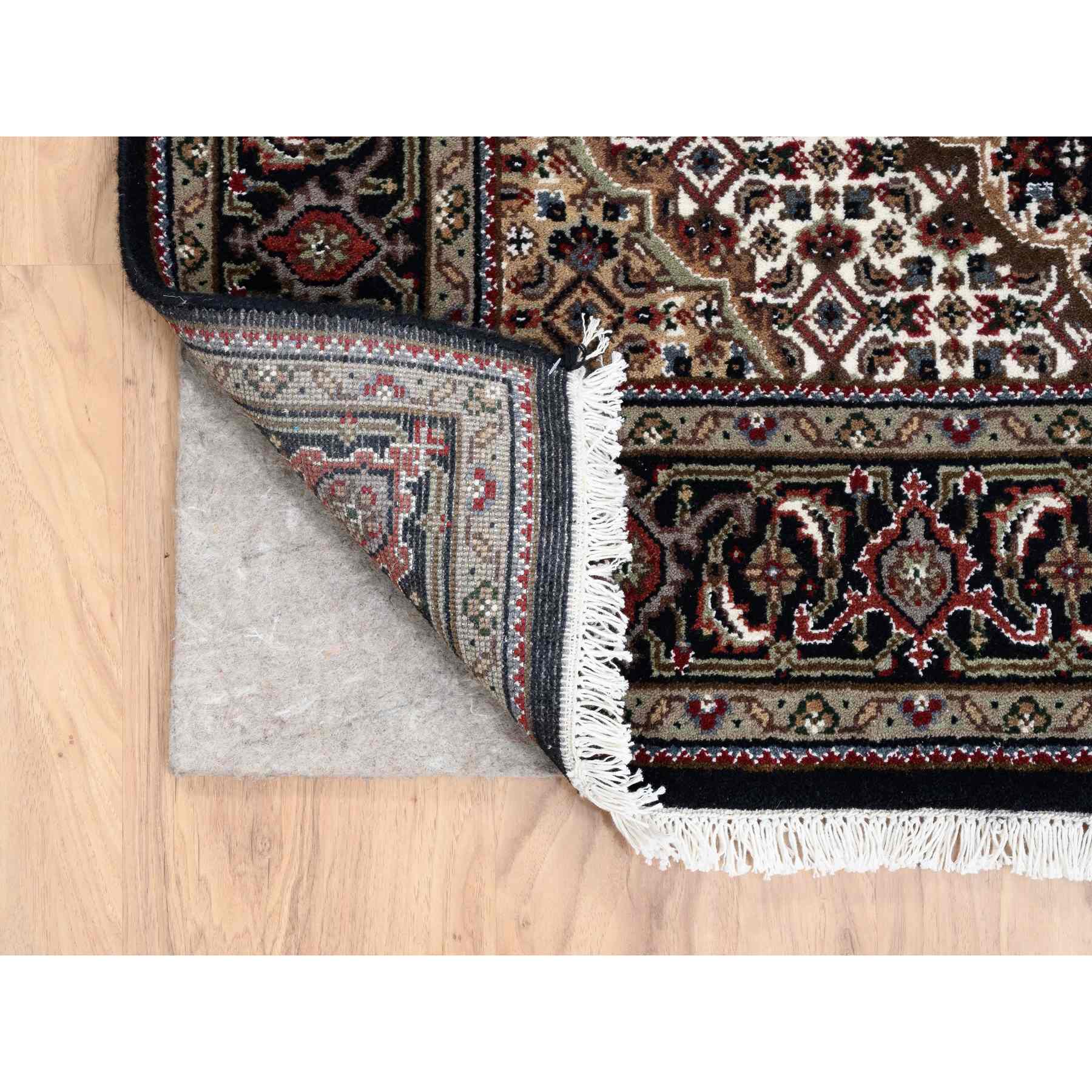 Fine-Oriental-Hand-Knotted-Rug-316675