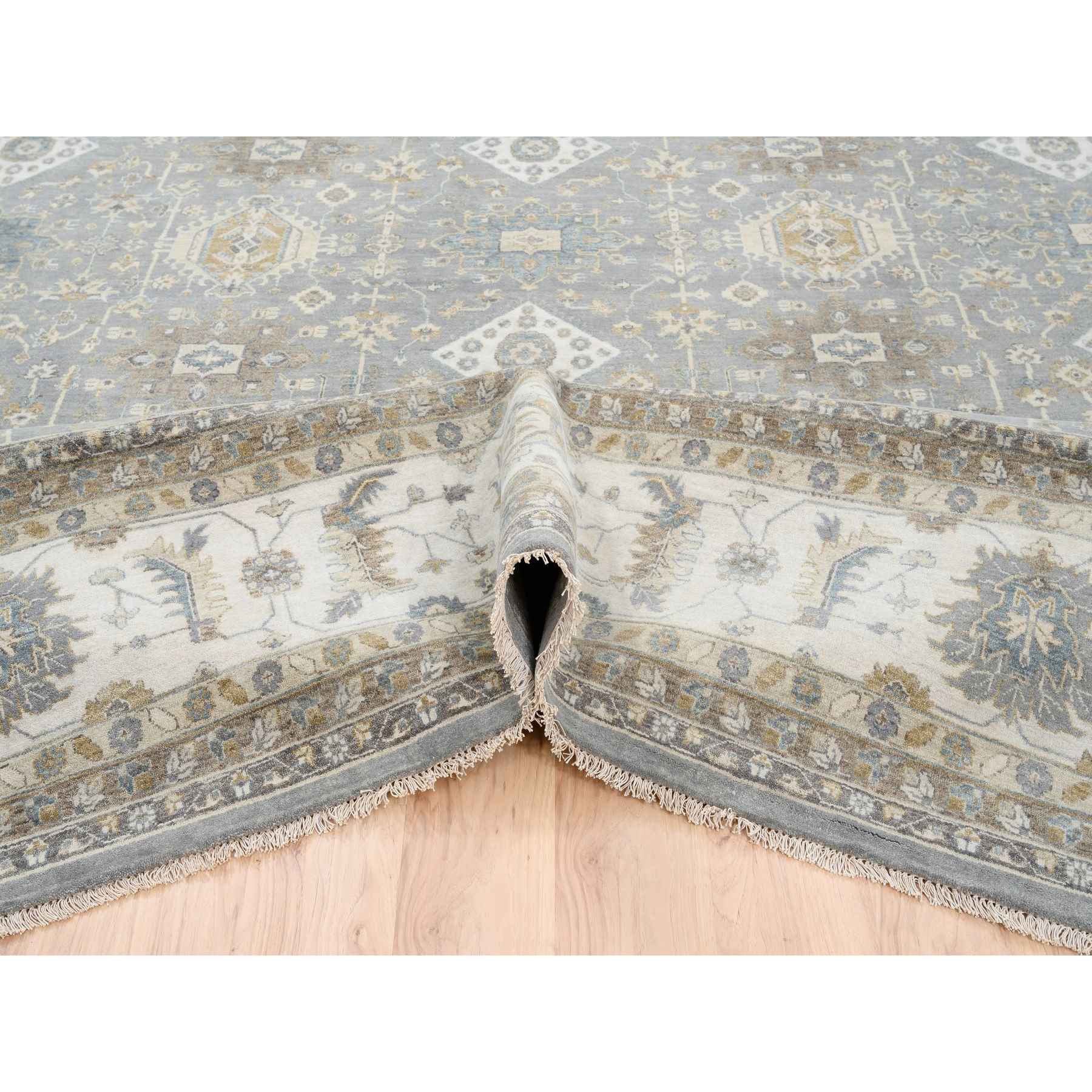 Heriz-Hand-Knotted-Rug-315340