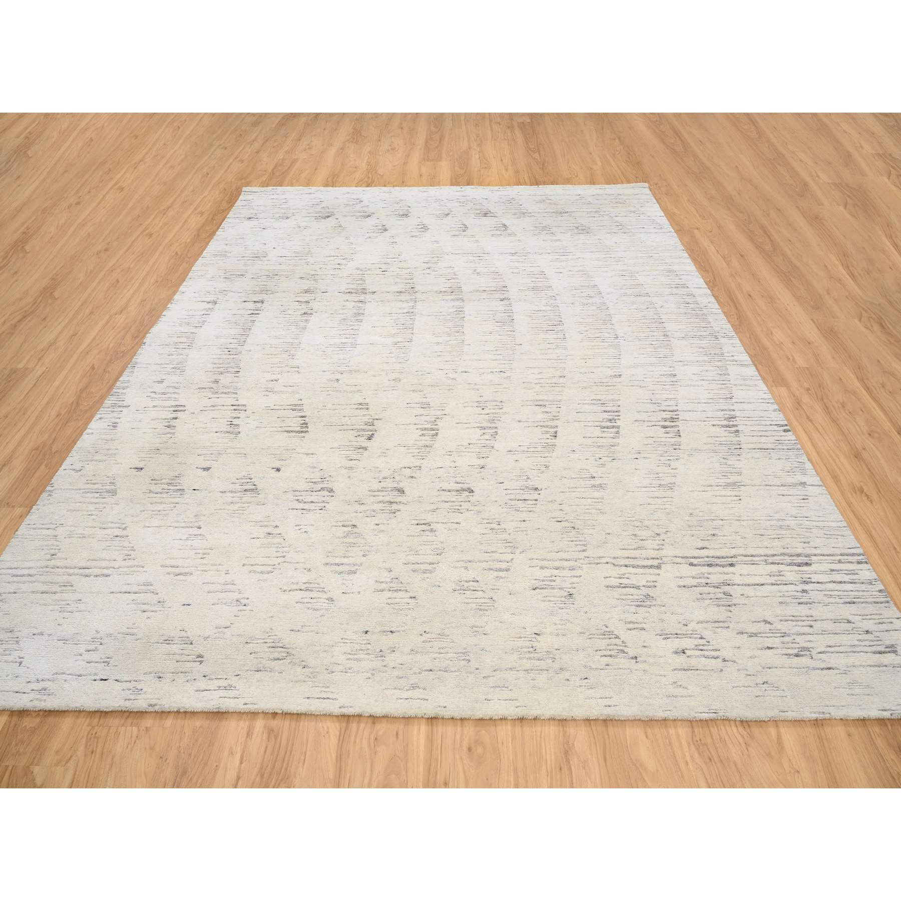Modern-and-Contemporary-Hand-Knotted-Rug-316910