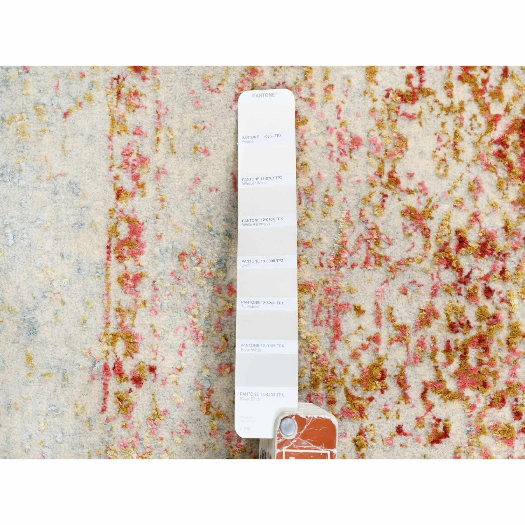 Modern-and-Contemporary-Hand-Knotted-Rug-317410
