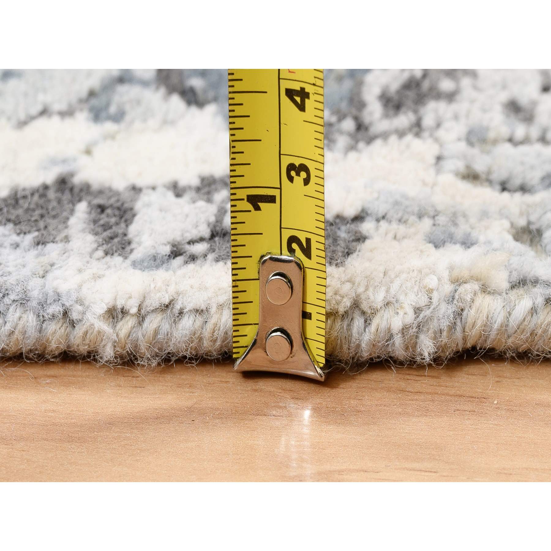 Modern-and-Contemporary-Hand-Knotted-Rug-317495
