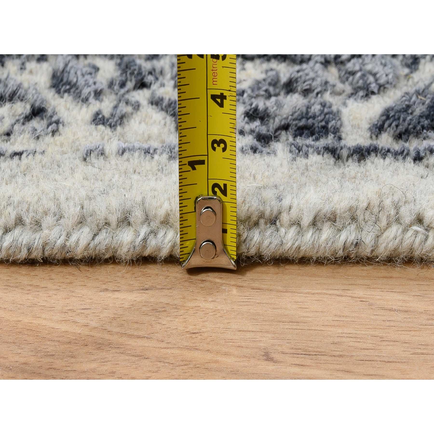 Modern-and-Contemporary-Hand-Loomed-Rug-316485