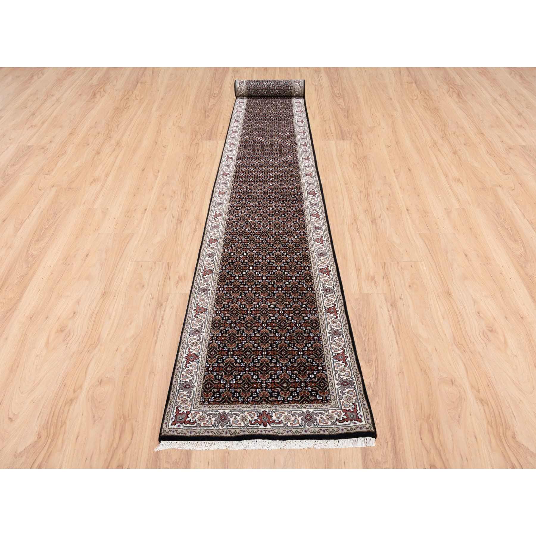 Fine-Oriental-Hand-Knotted-Rug-317650