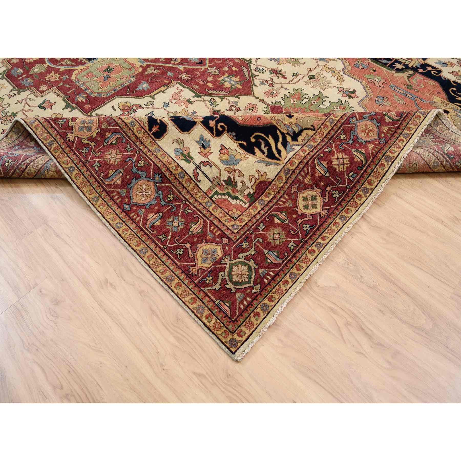 Heriz-Hand-Knotted-Rug-317745