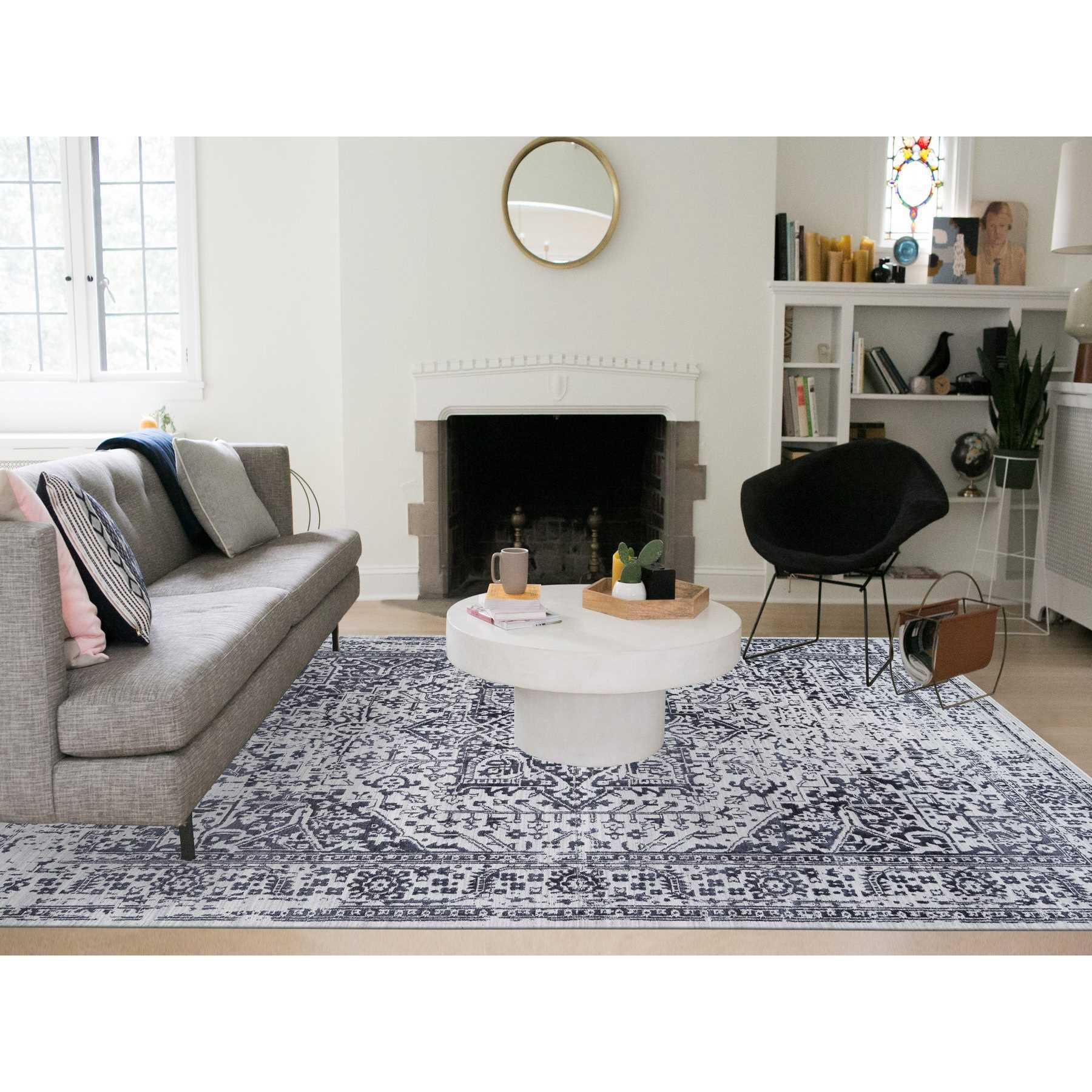 Heriz-Hand-Loomed-Rug-318950