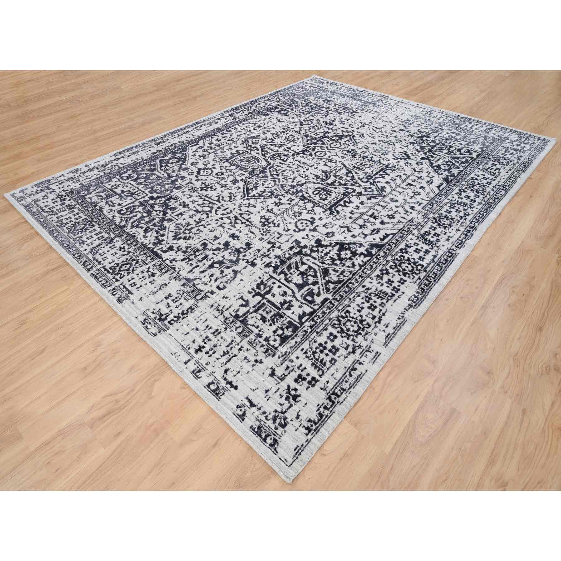 Heriz-Hand-Loomed-Rug-318950