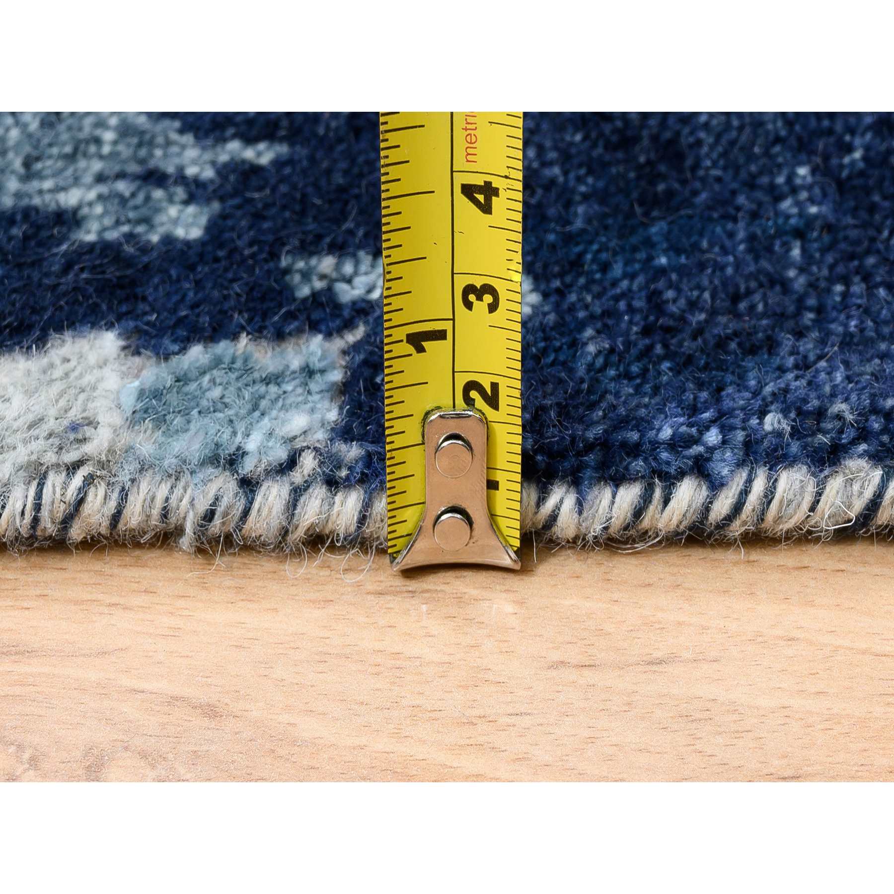 Modern-and-Contemporary-Hand-Knotted-Rug-318330