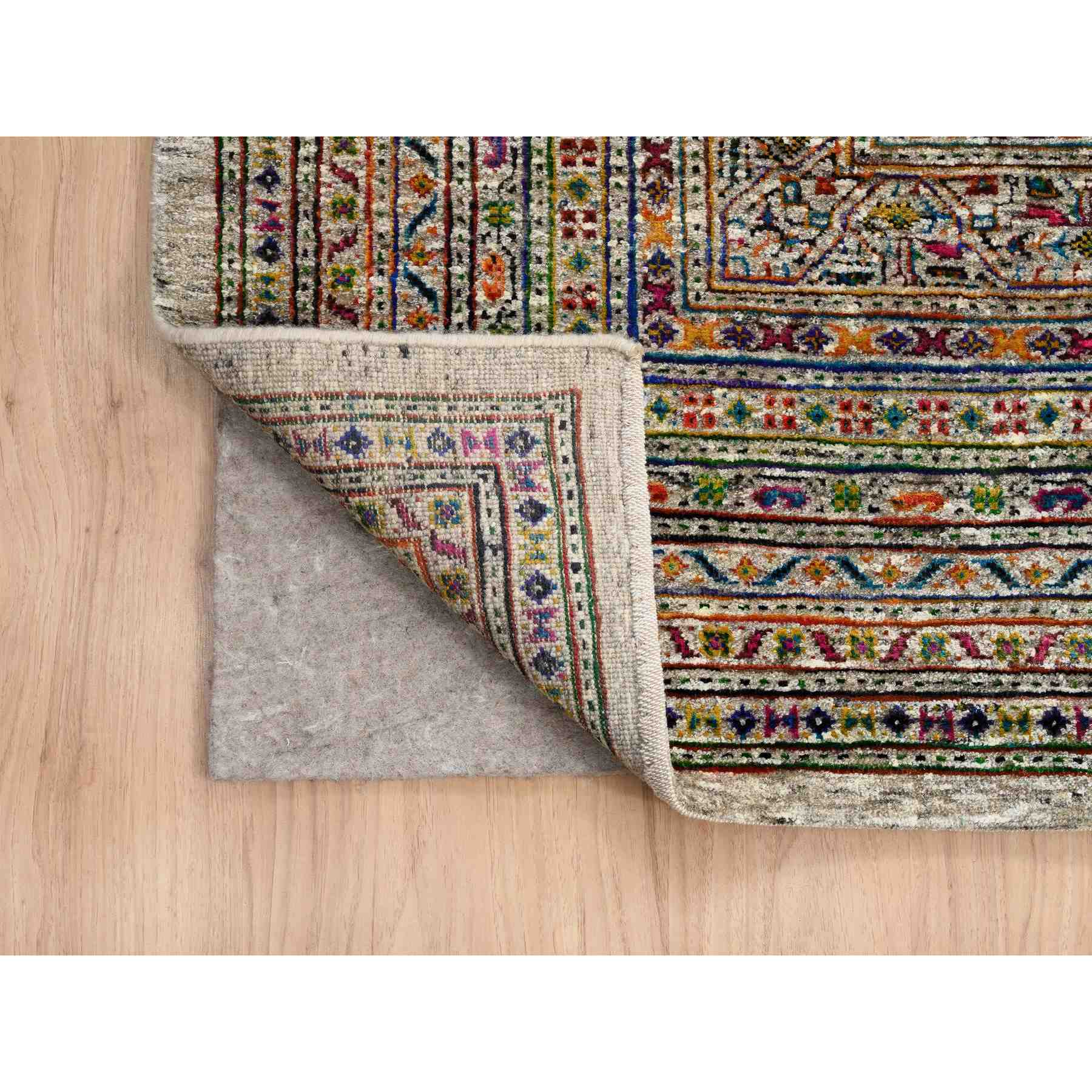 Modern-and-Contemporary-Hand-Knotted-Rug-318520