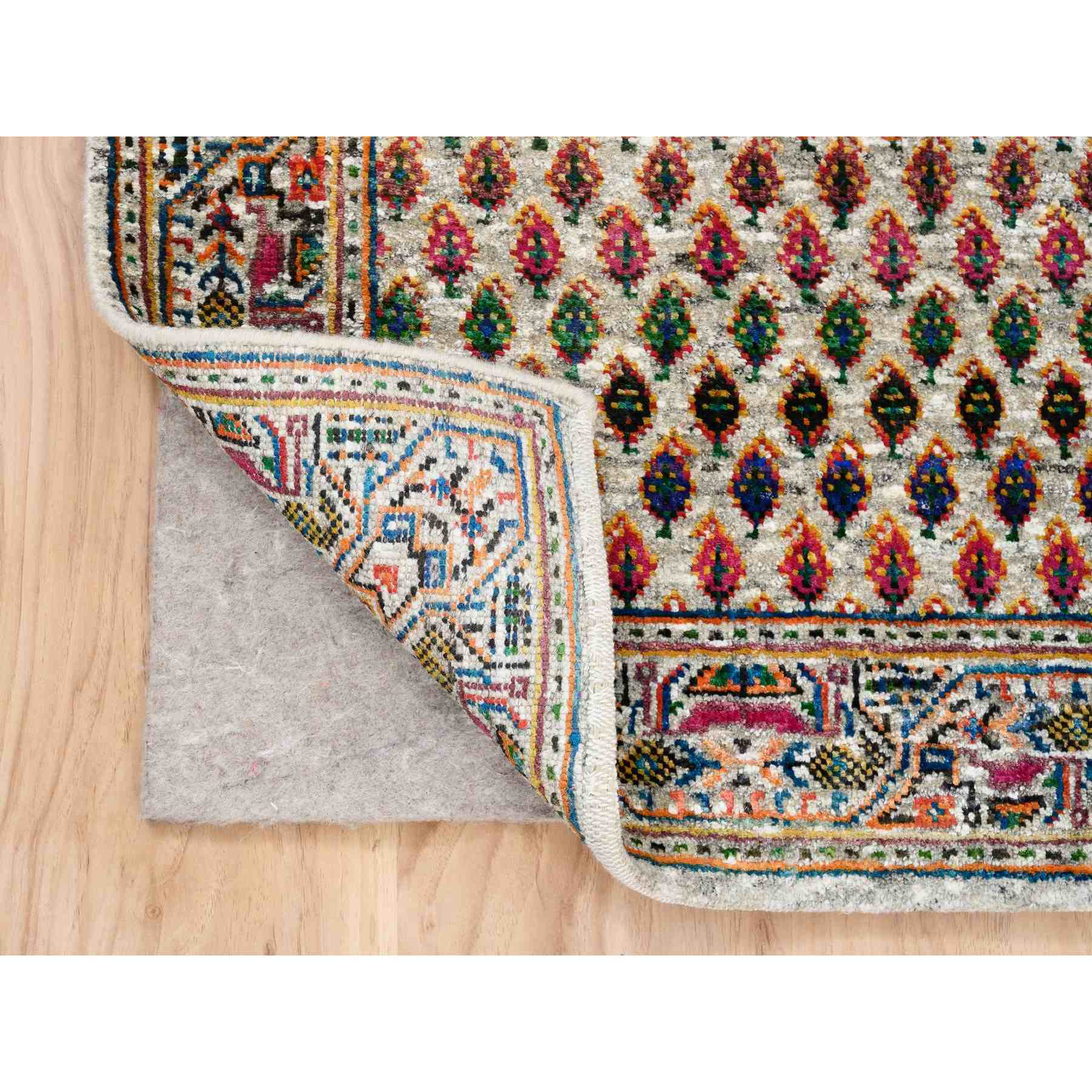 Modern-and-Contemporary-Hand-Knotted-Rug-318570