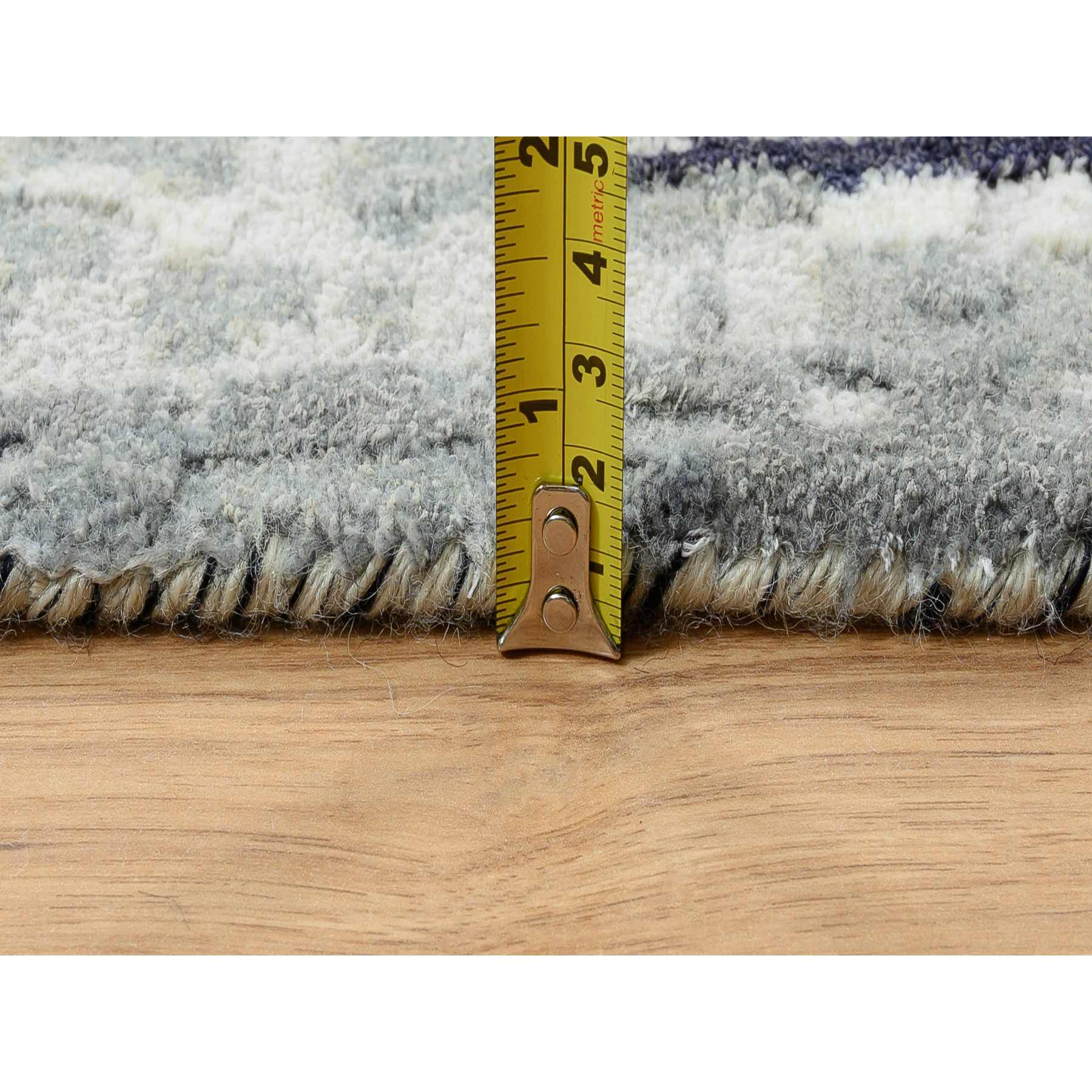 Modern-and-Contemporary-Hand-Knotted-Rug-319045