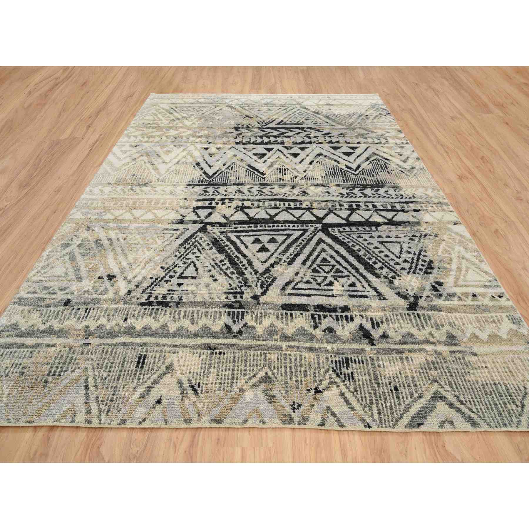 Modern-and-Contemporary-Hand-Knotted-Rug-319375