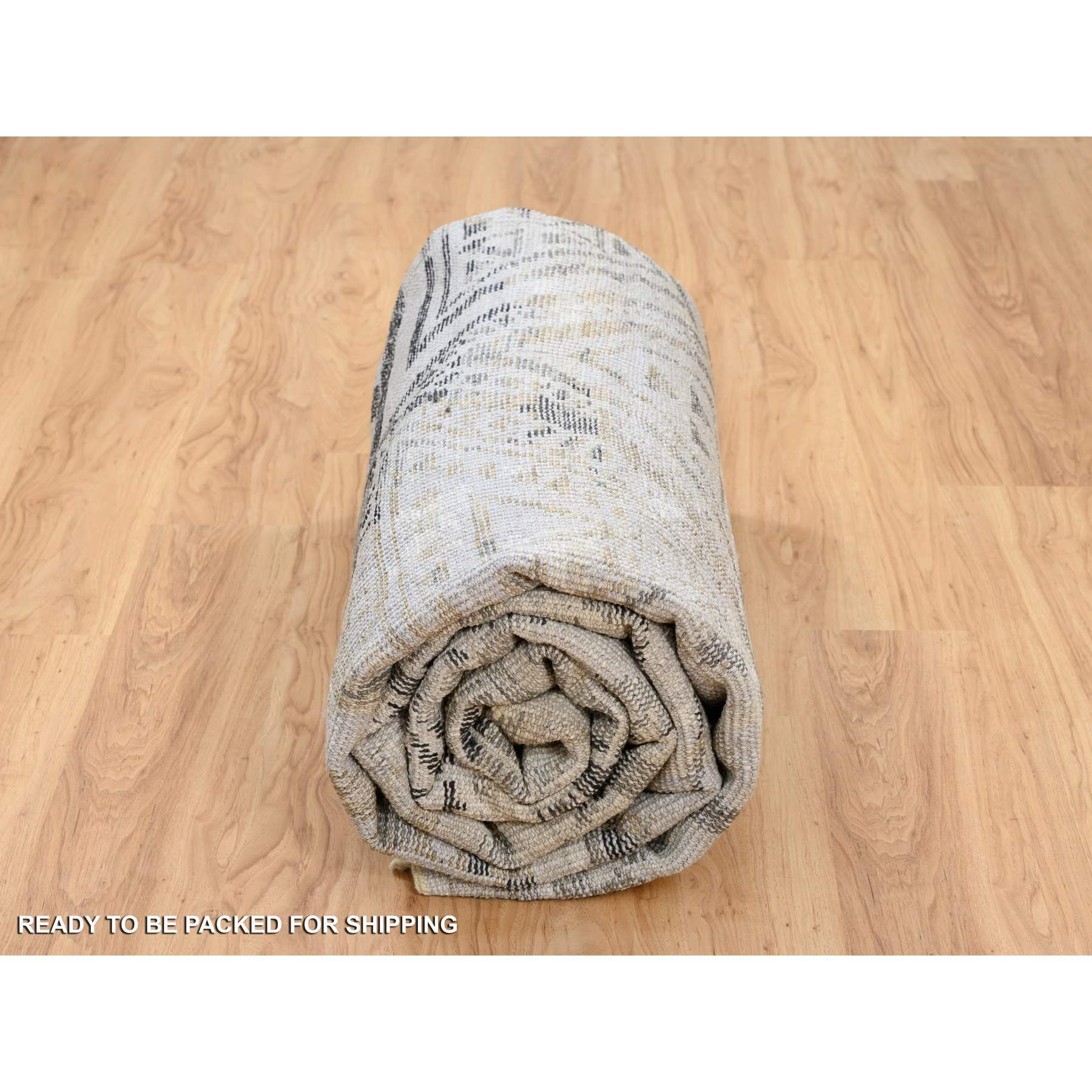 Modern-and-Contemporary-Hand-Knotted-Rug-319375