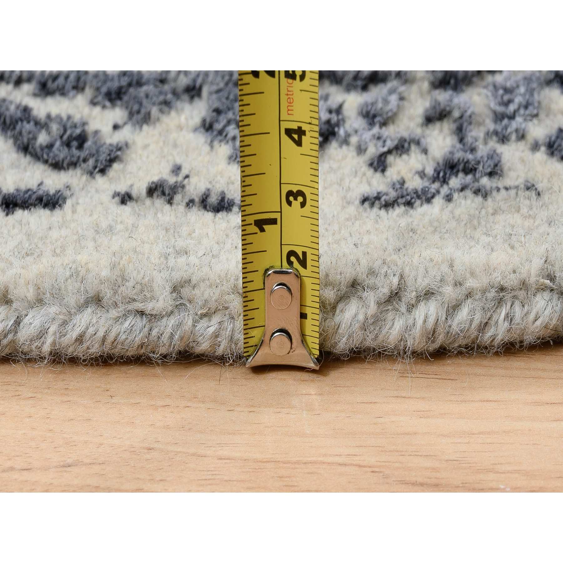 Modern-and-Contemporary-Hand-Loomed-Rug-317520