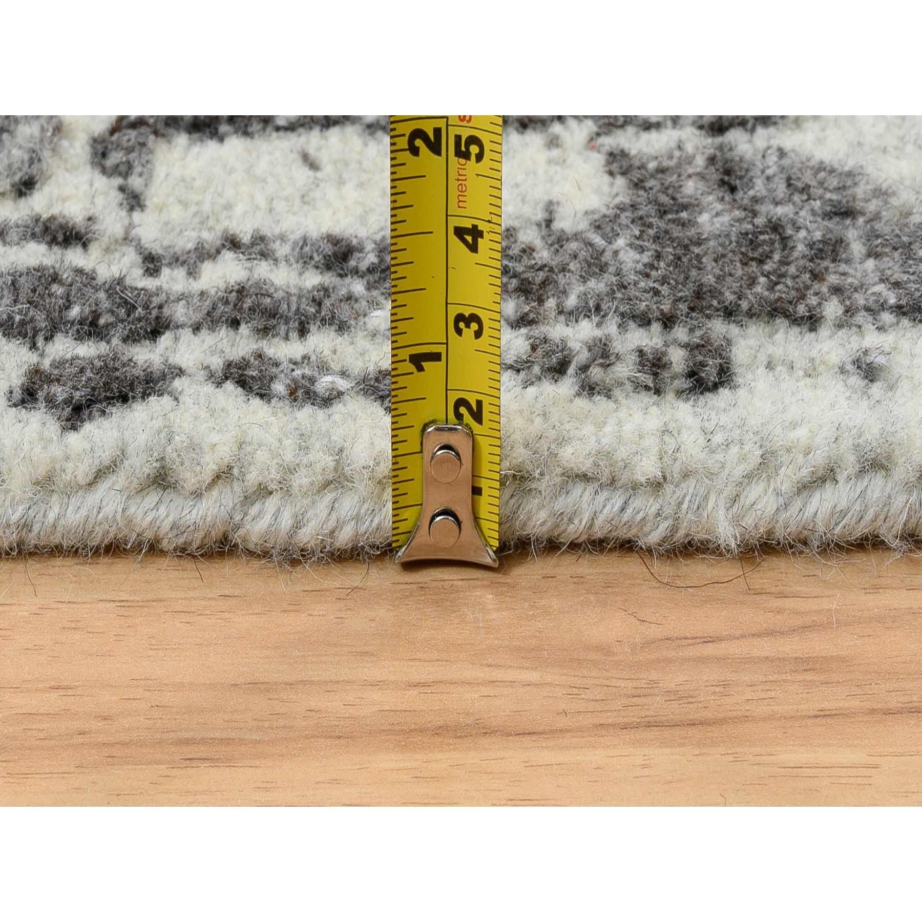 Modern-and-Contemporary-Hand-Loomed-Rug-318740