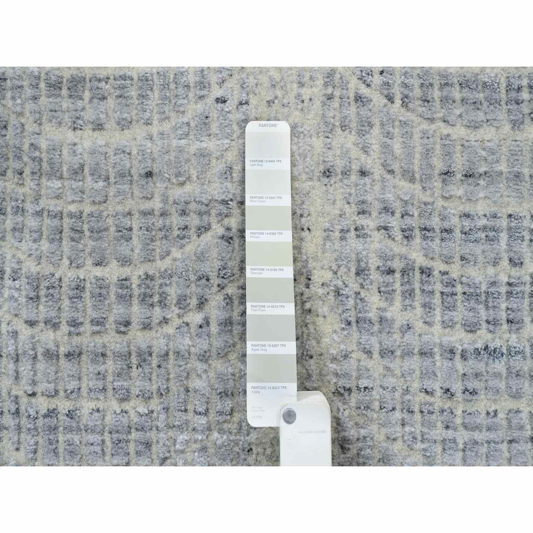 Modern-and-Contemporary-Hand-Loomed-Rug-318785