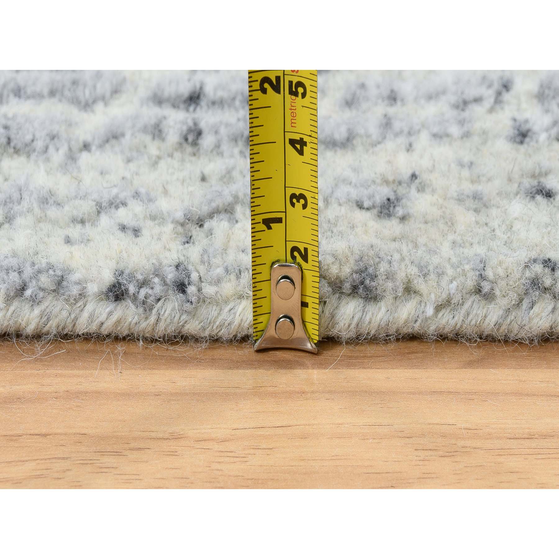 Modern-and-Contemporary-Hand-Loomed-Rug-318785