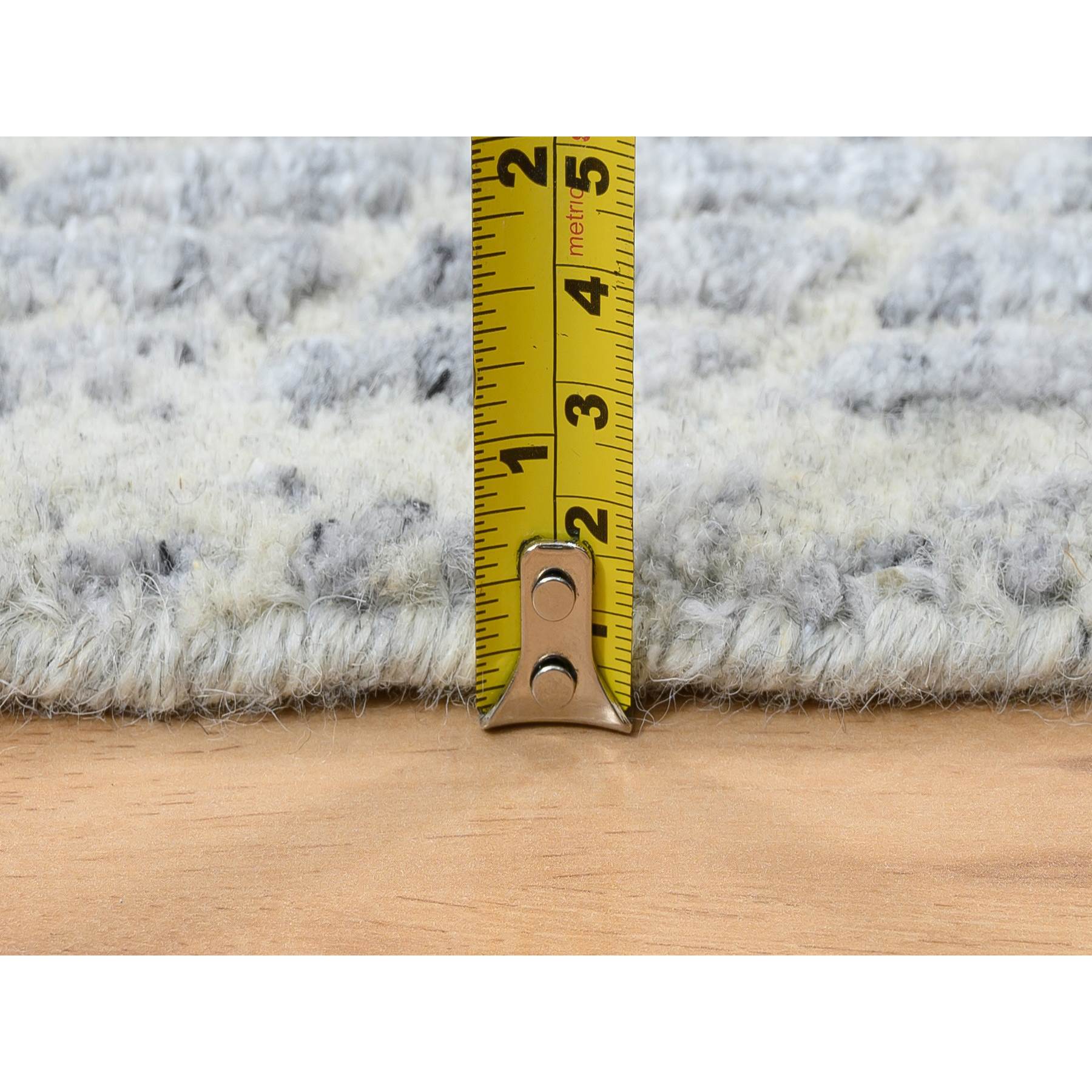 Modern-and-Contemporary-Hand-Loomed-Rug-318805