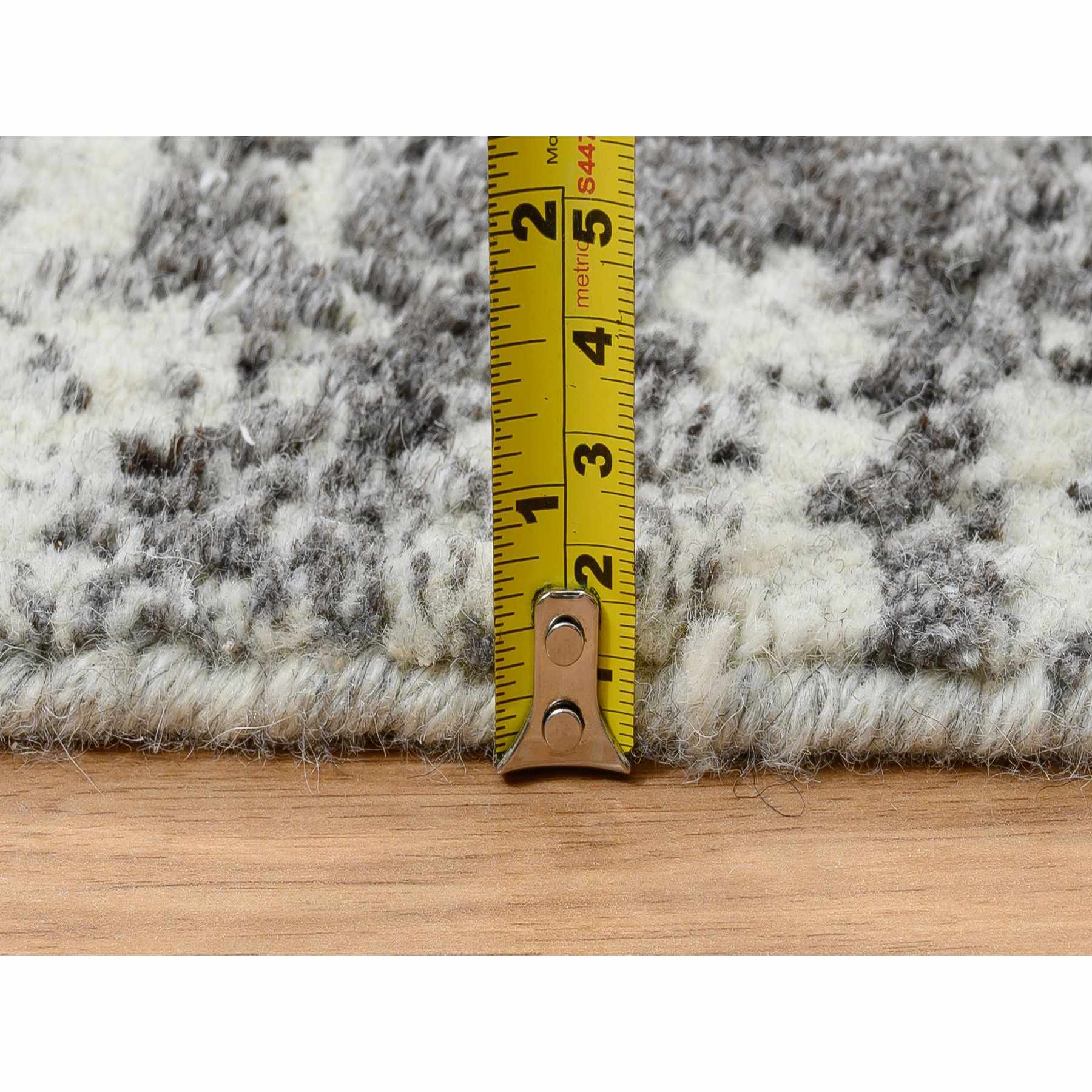 Modern-and-Contemporary-Hand-Loomed-Rug-319015