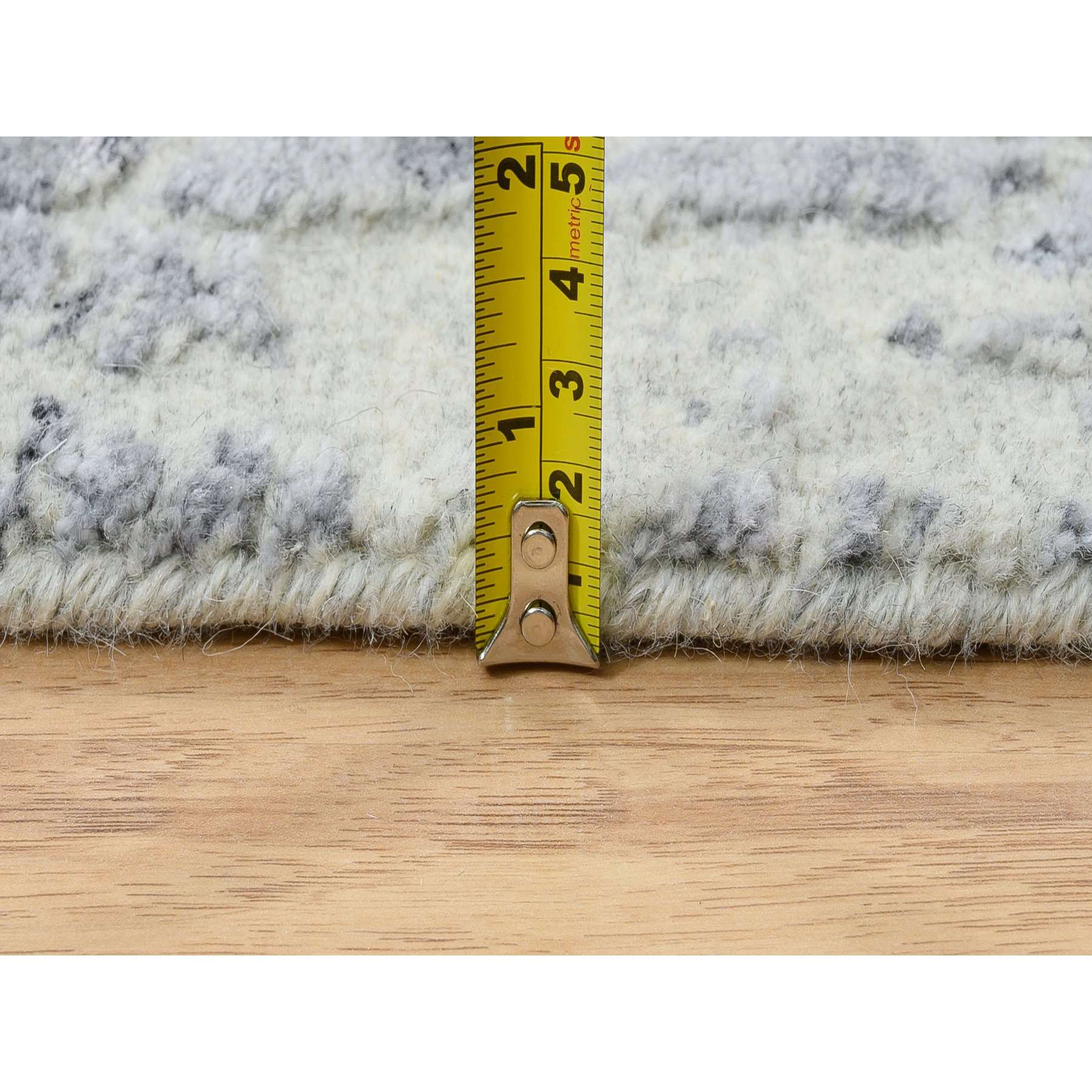 Modern-and-Contemporary-Hand-Loomed-Rug-319120
