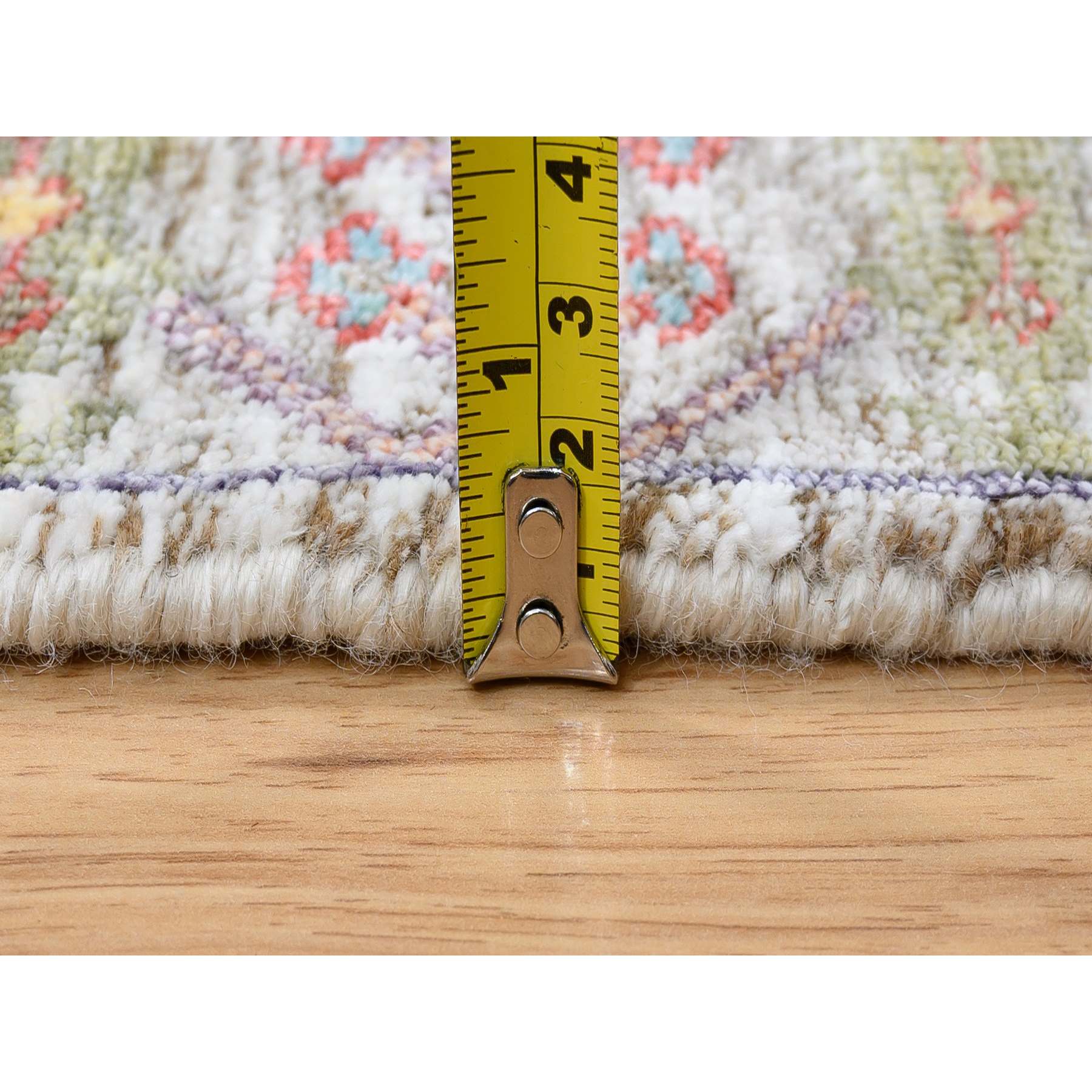 Wool-and-Silk-Hand-Knotted-Rug-318705