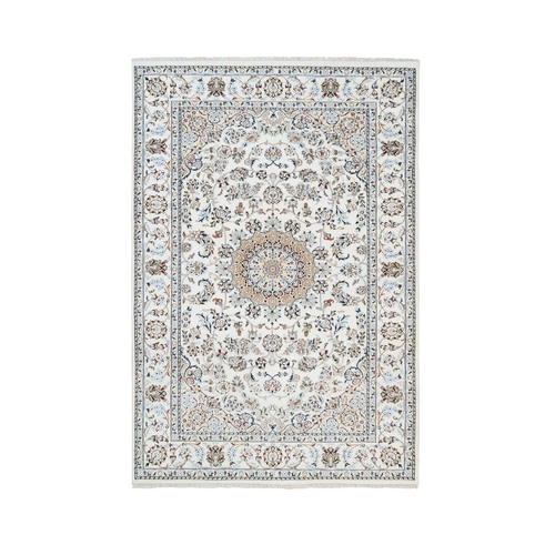 Ivory, Hand Knotted, 250 KPSI, Nain with Flower Medallion Design, Wool and Silk Oriental Rug