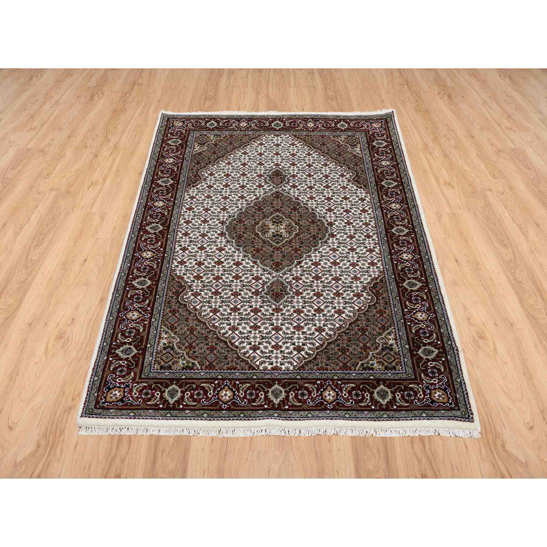 Fine-Oriental-Hand-Knotted-Rug-320610