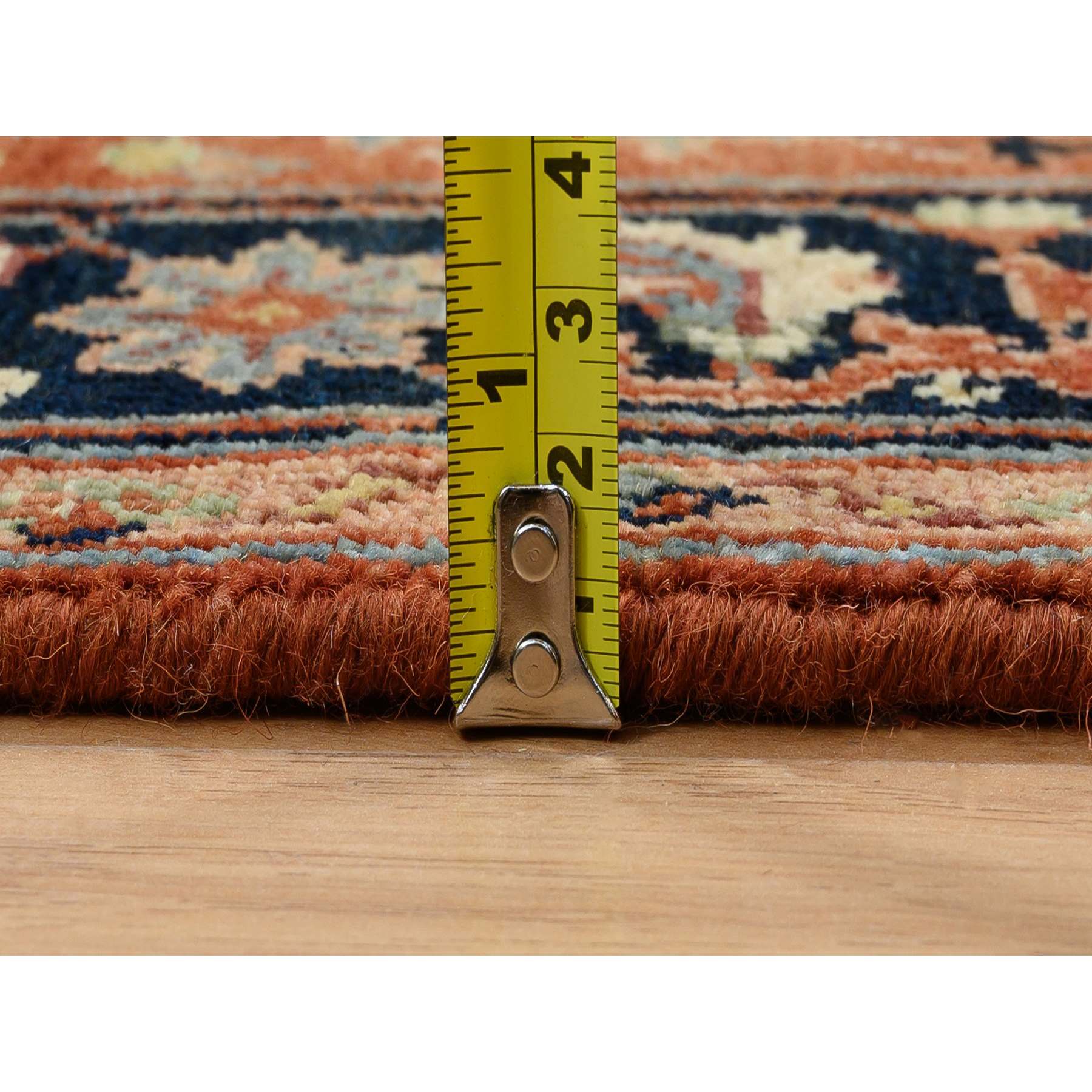 Heriz-Hand-Knotted-Rug-320990
