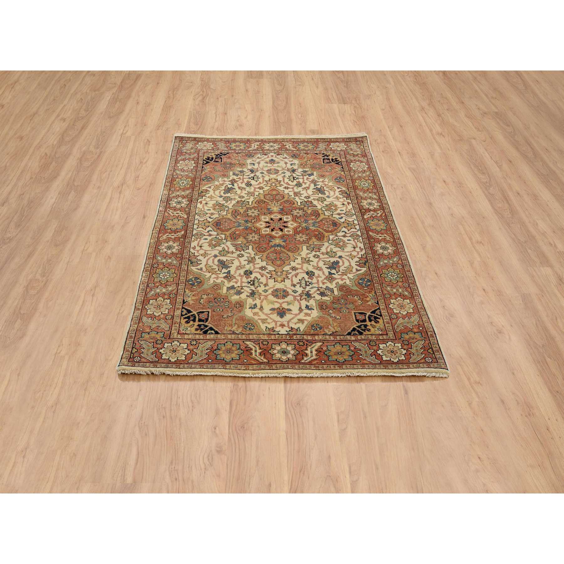 Heriz-Hand-Knotted-Rug-321155